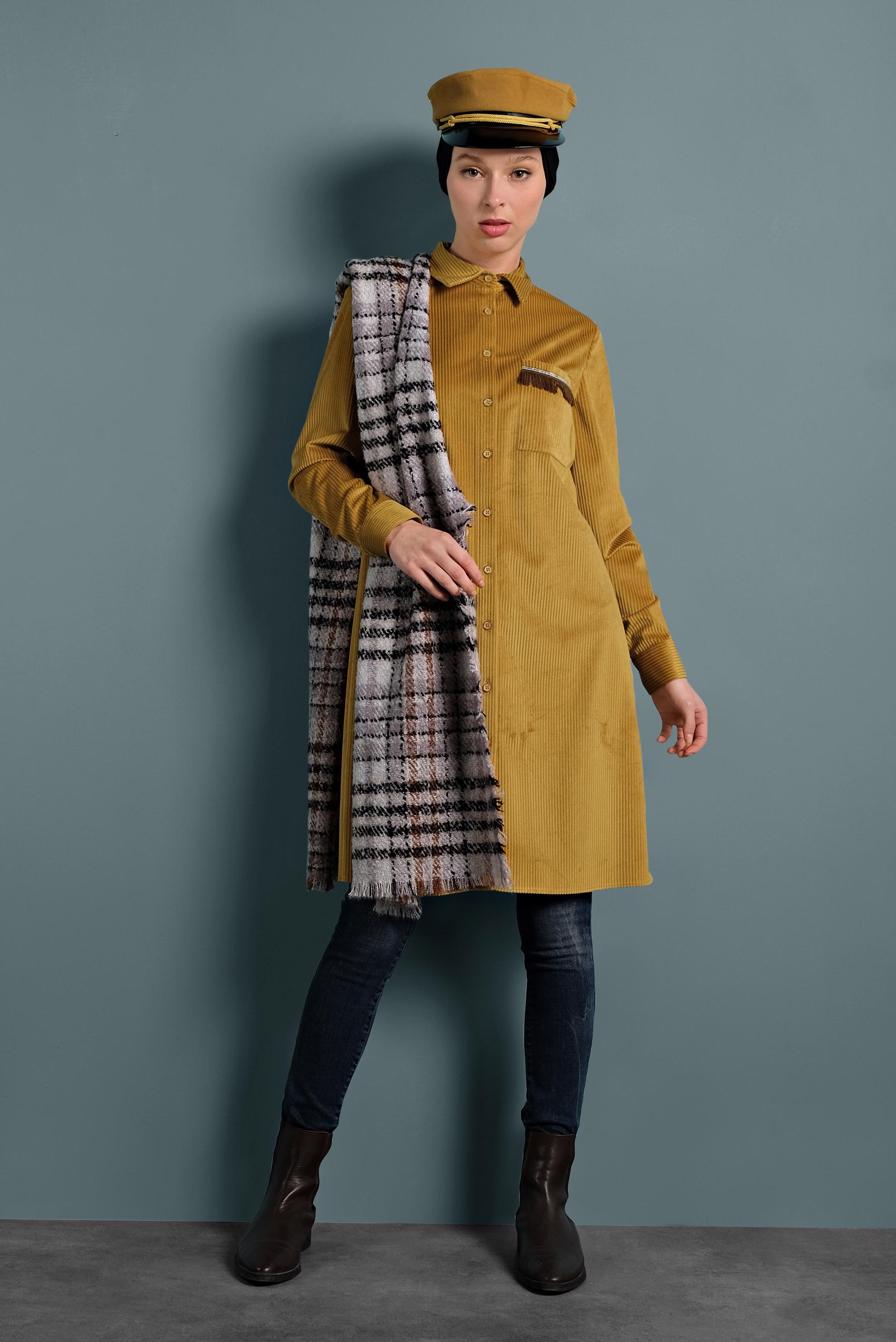 Tesettür giyim SARI PÜSKÜL DETAYLI FİTİLLİ KADİFE TUNİK 40356 