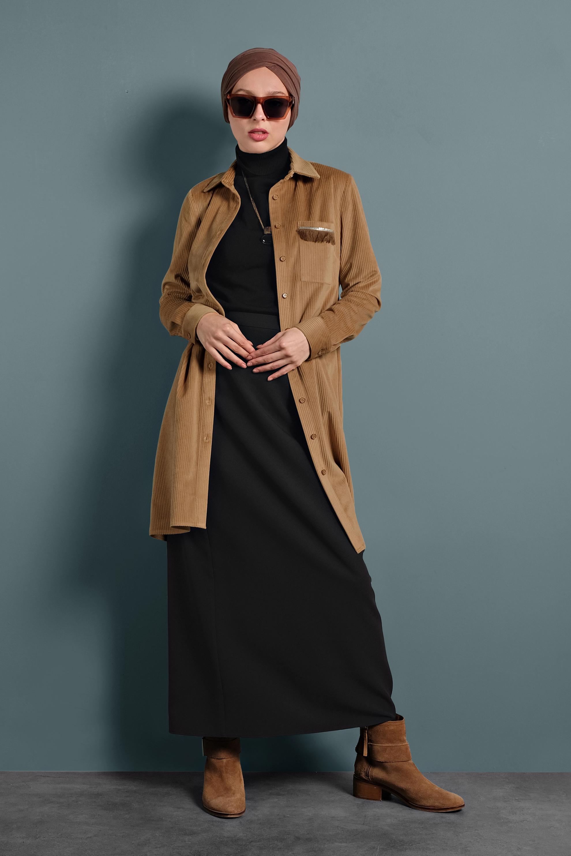 Tesettür giyim KAHVE PÜSKÜL DETAYLI FİTİLLİ KADİFE TUNİK 40356 