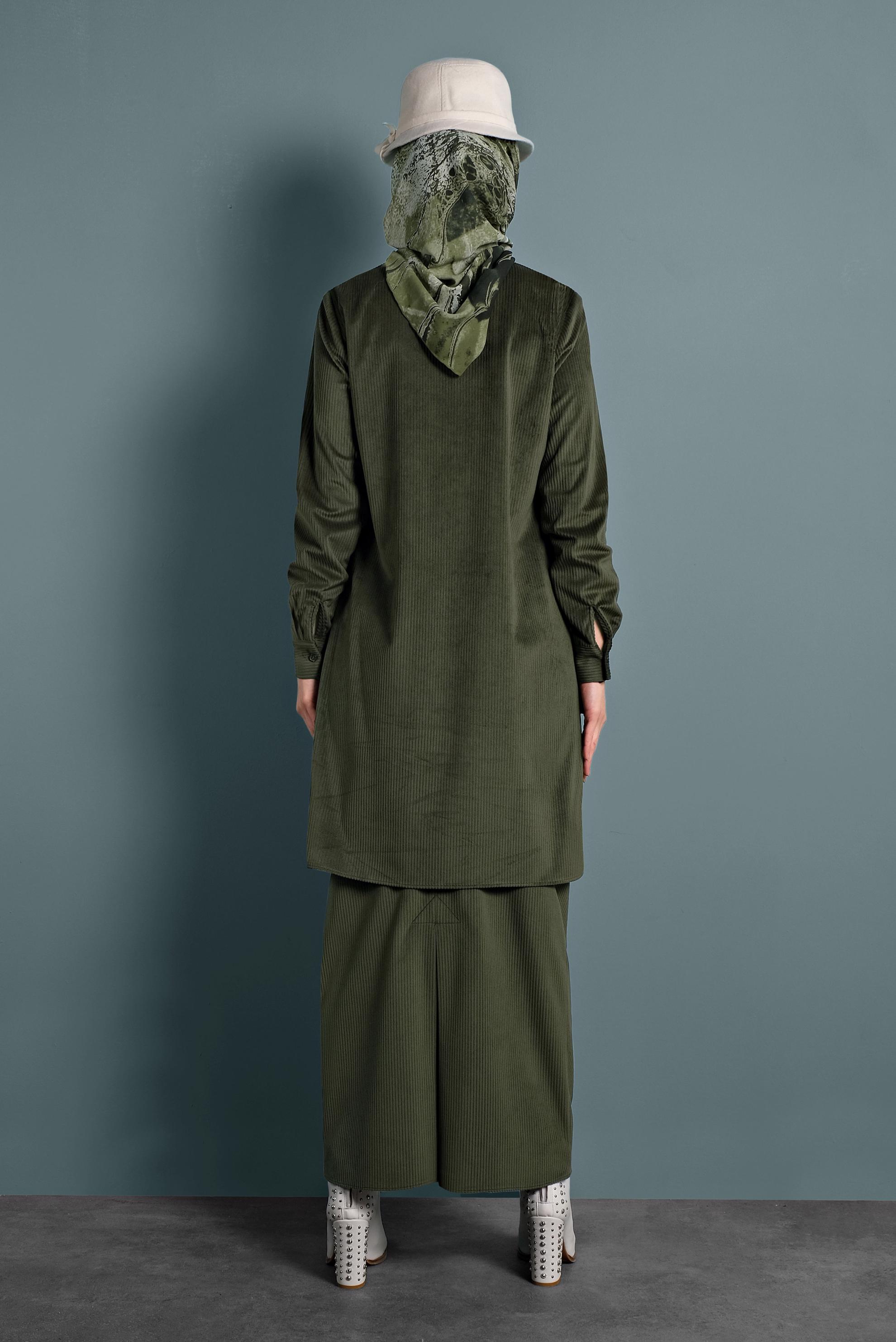 Tesettür giyim HAKİ PÜSKÜL DETAYLI FİTİLLİ KADİFE TUNİK 40356 