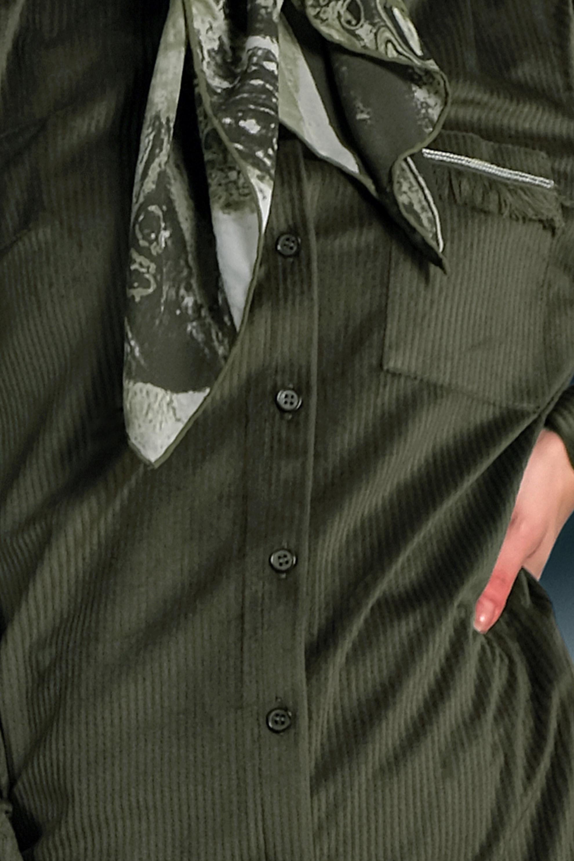 Tesettür giyim HAKİ PÜSKÜL DETAYLI FİTİLLİ KADİFE TUNİK 40356 