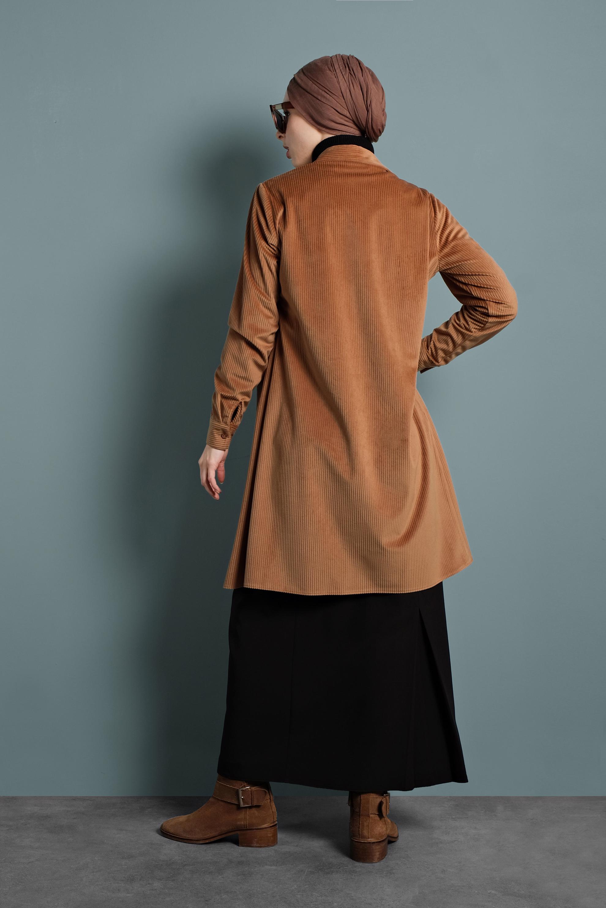 Tesettür giyim TABA PÜSKÜL DETAYLI FİTİLLİ KADİFE TUNİK 40356 