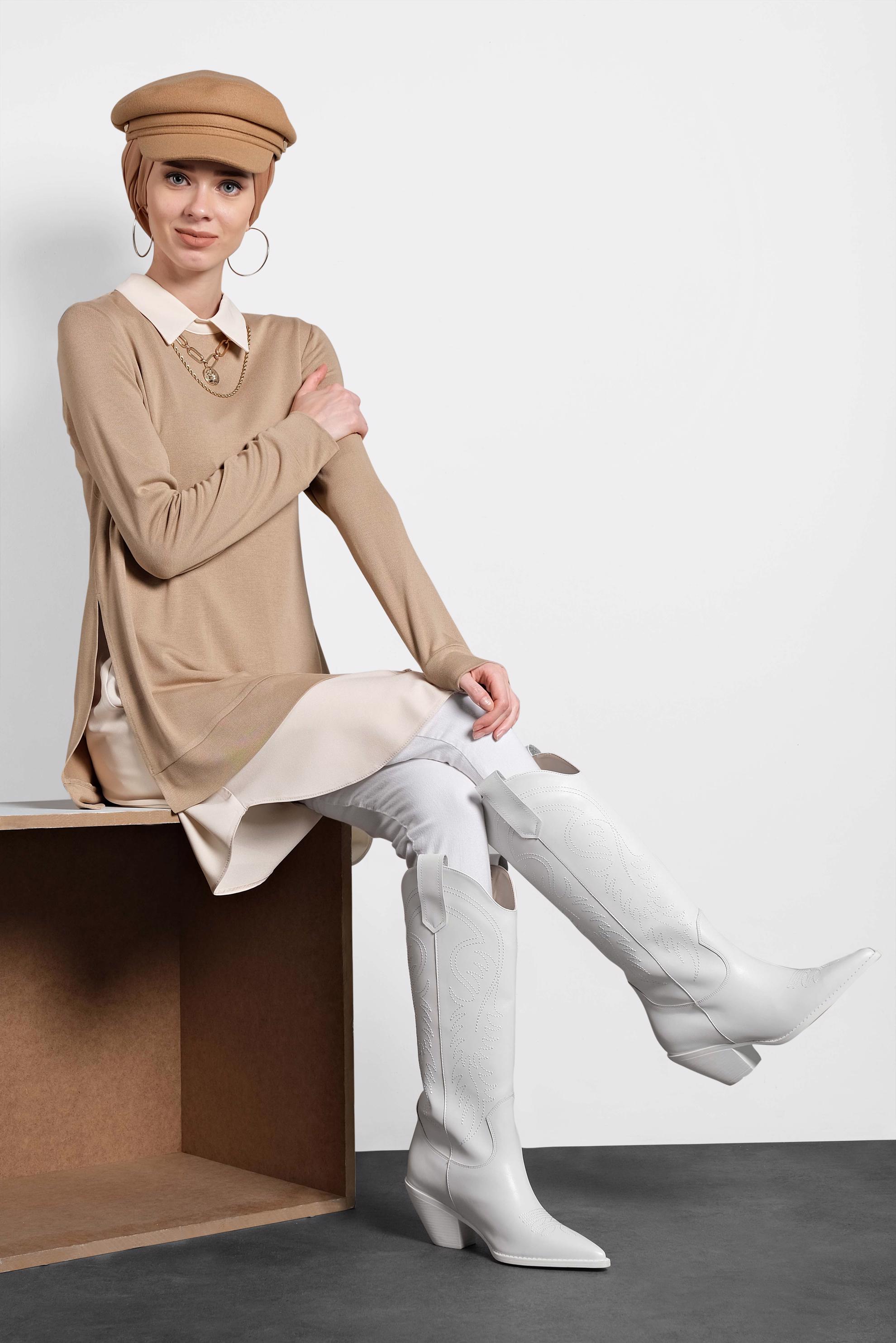 Tesettür giyim BEJ YIRTMAÇLI TUNİK 40377