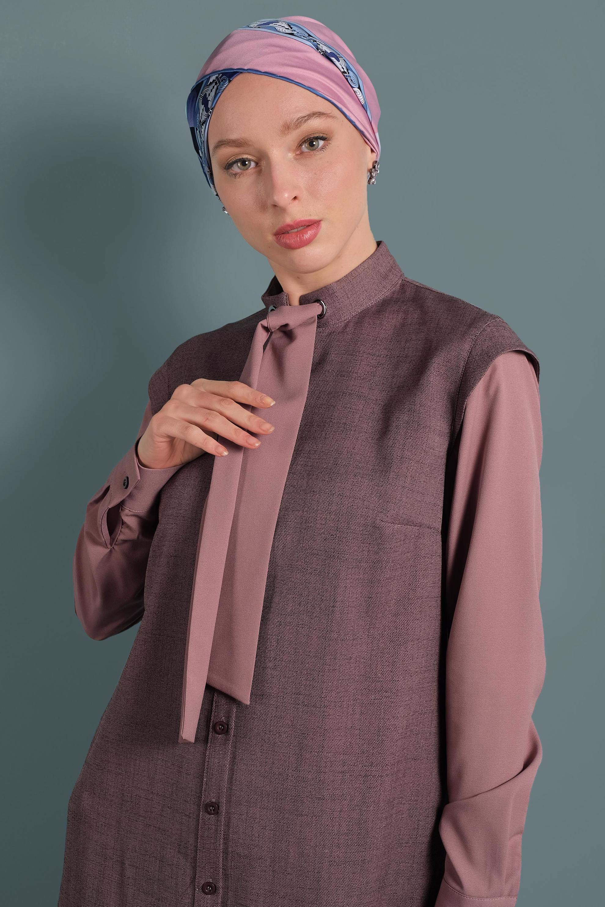 Tesettür giyim PUDRA YAKASI BAĞCIKLI TUNİK 40386 