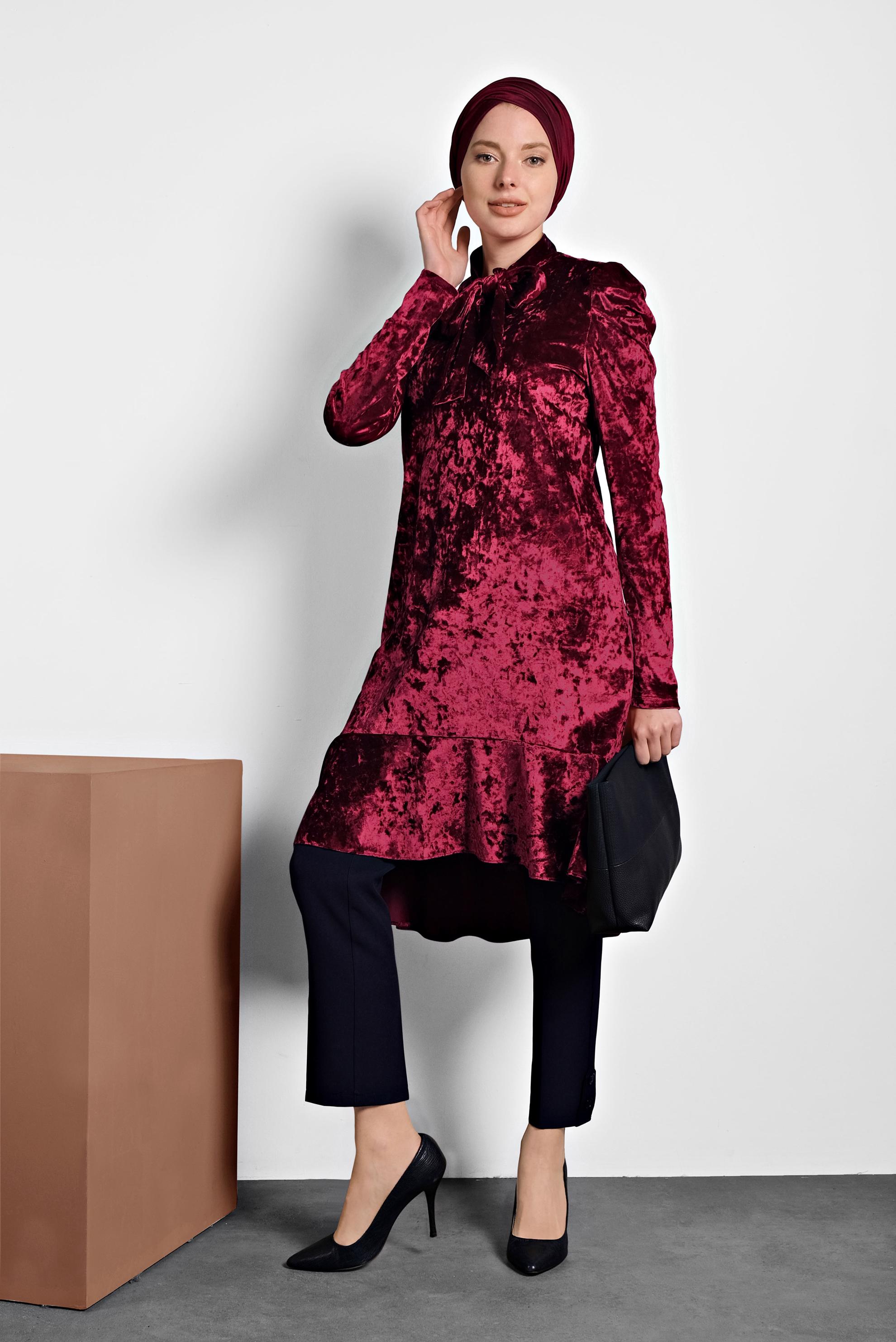 Tesettür giyim BORDO ETEK UCU VOLANLI YAKASI BAĞLI TUNİK 40387