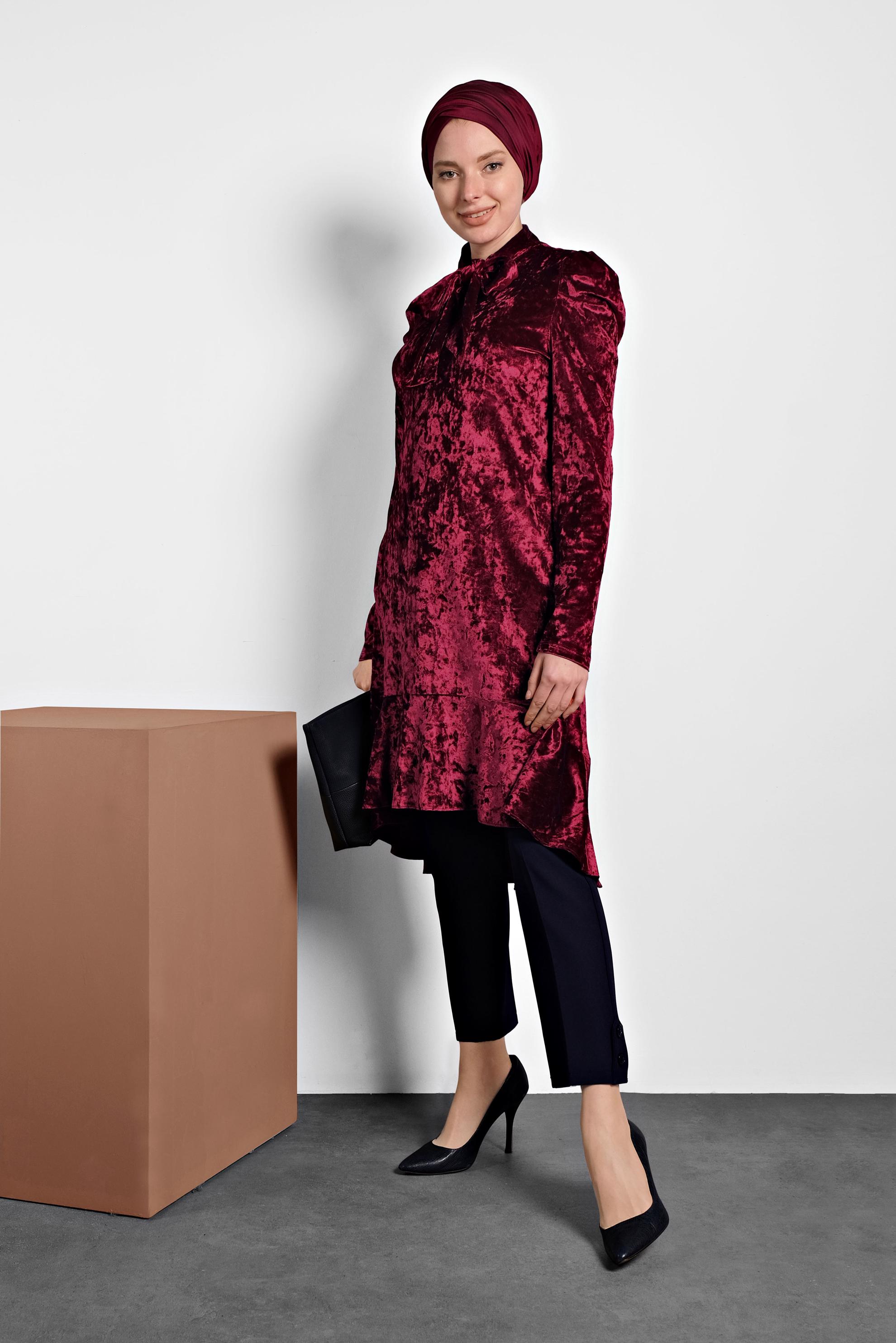 Tesettür giyim BORDO ETEK UCU VOLANLI YAKASI BAĞLI TUNİK 40387