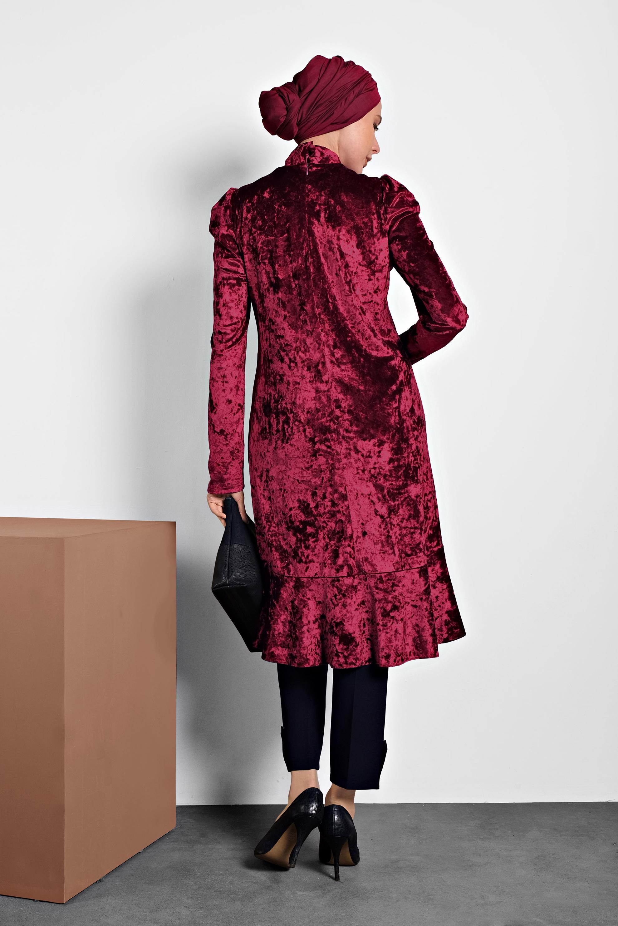 Tesettür giyim BORDO ETEK UCU VOLANLI YAKASI BAĞLI TUNİK 40387