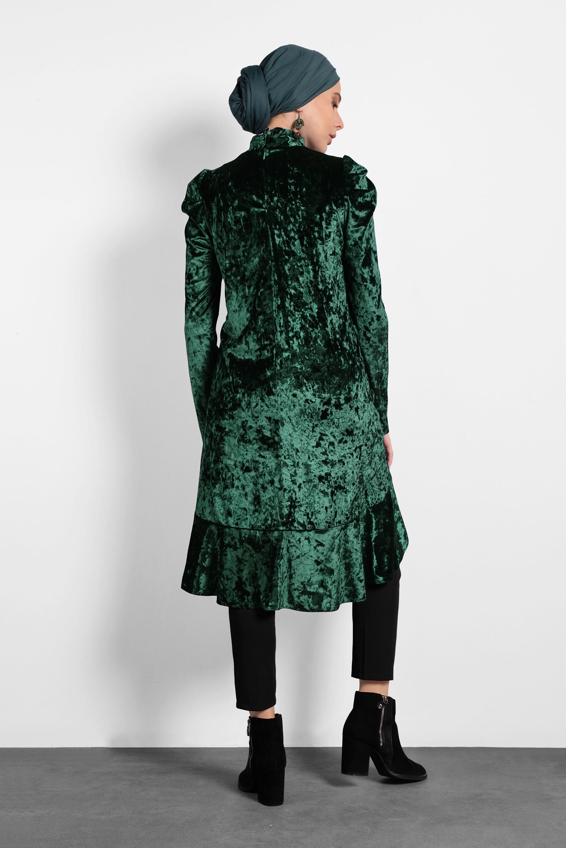 Tesettür giyim YEŞİL ETEK UCU VOLANLI YAKASI BAĞLI TUNİK 40387