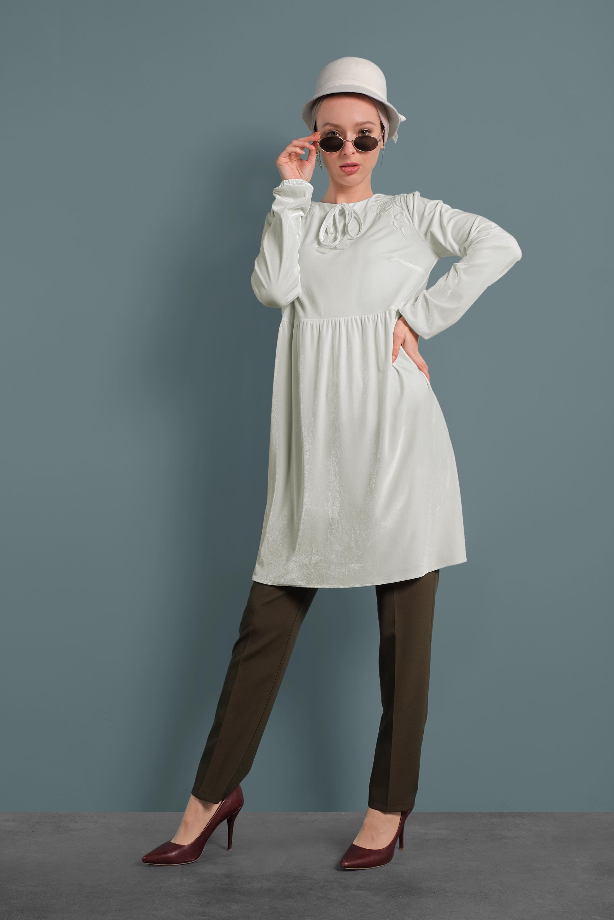 Tesettür giyim BEYAZ KADİFE YÜKSEK BEL TUNİK 40388 