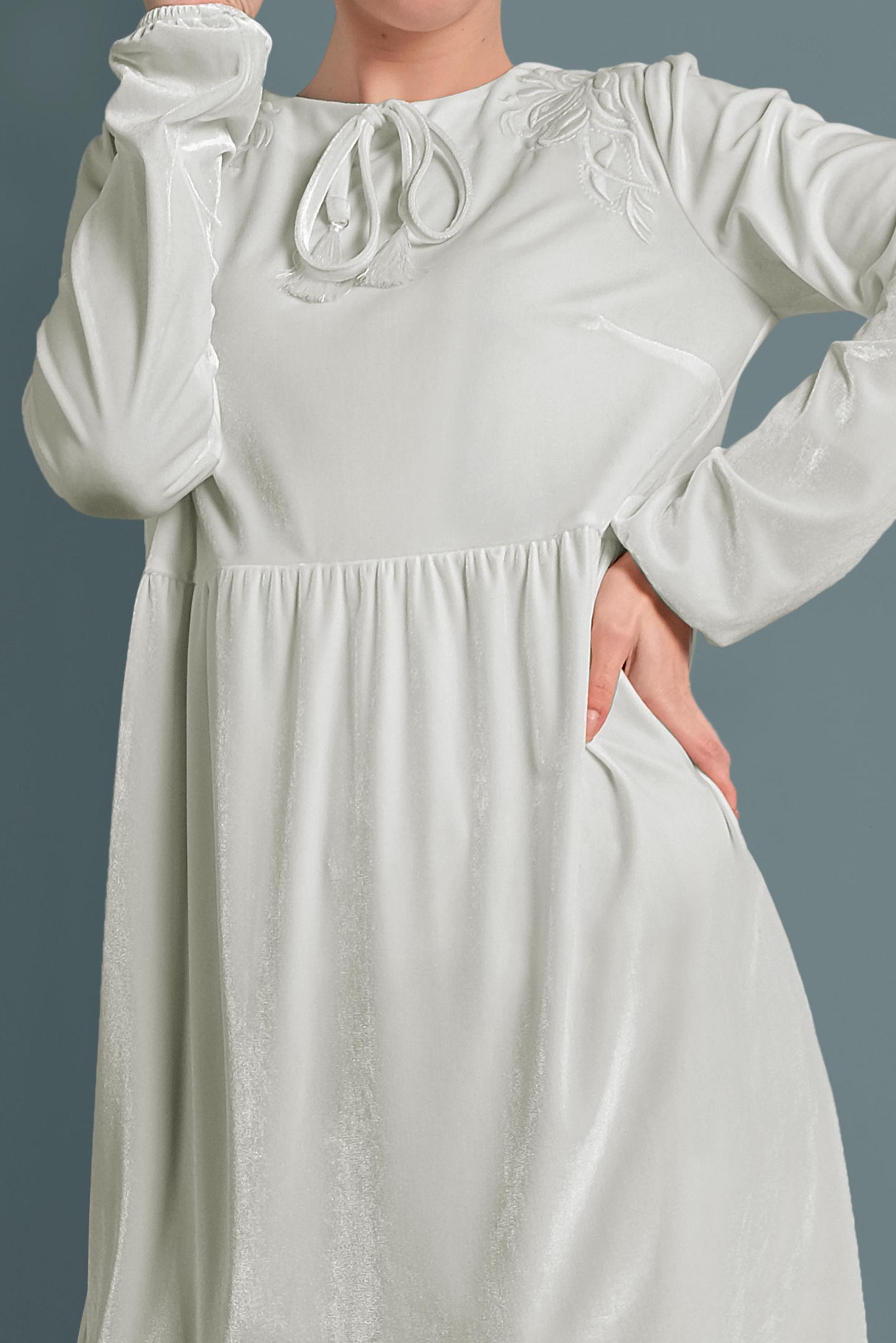 Tesettür giyim BEYAZ KADİFE YÜKSEK BEL TUNİK 40388 