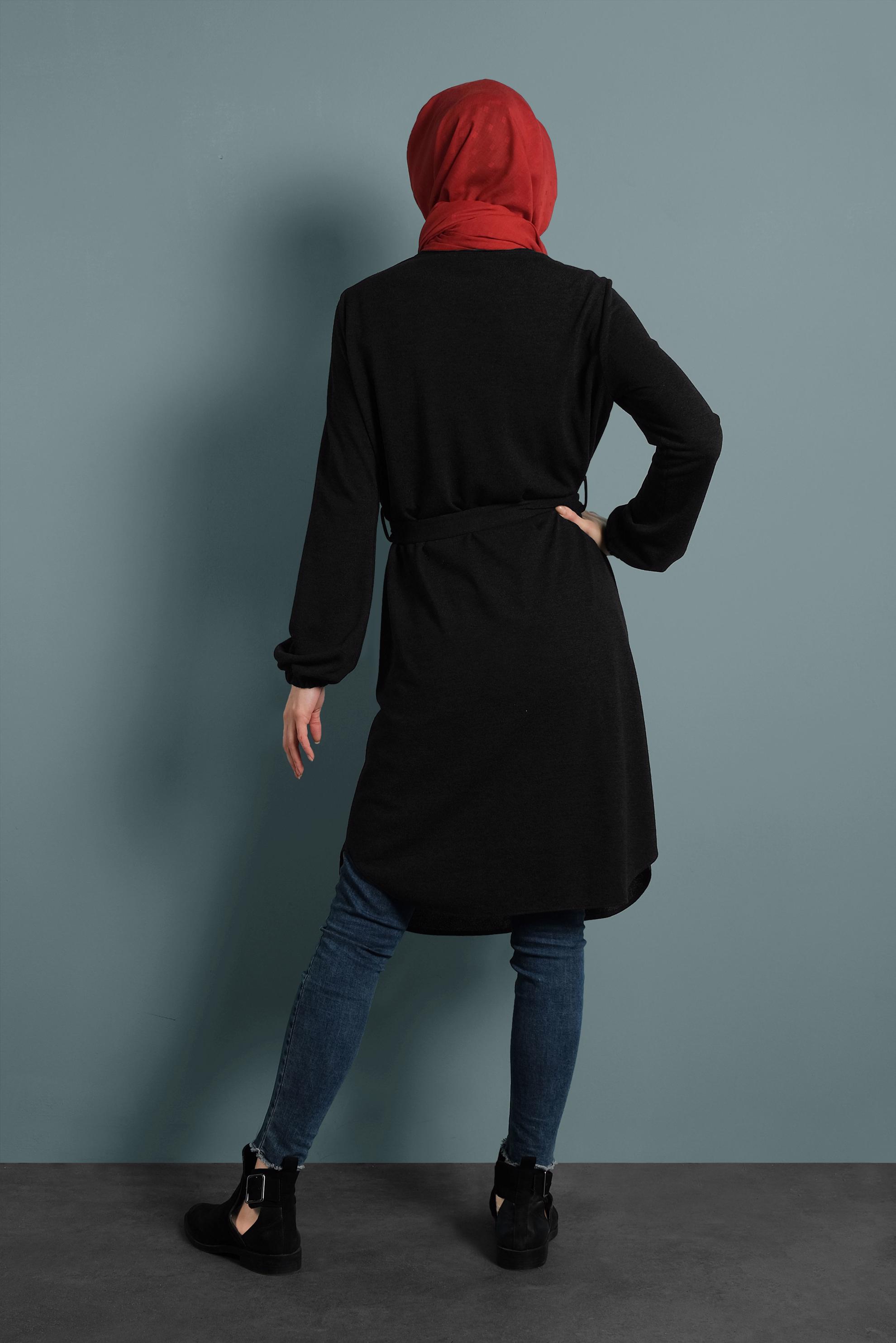 Tesettür giyim SİYAH KUŞAKLI BİSİKLET YAKA DÜZ TUNİK 40392