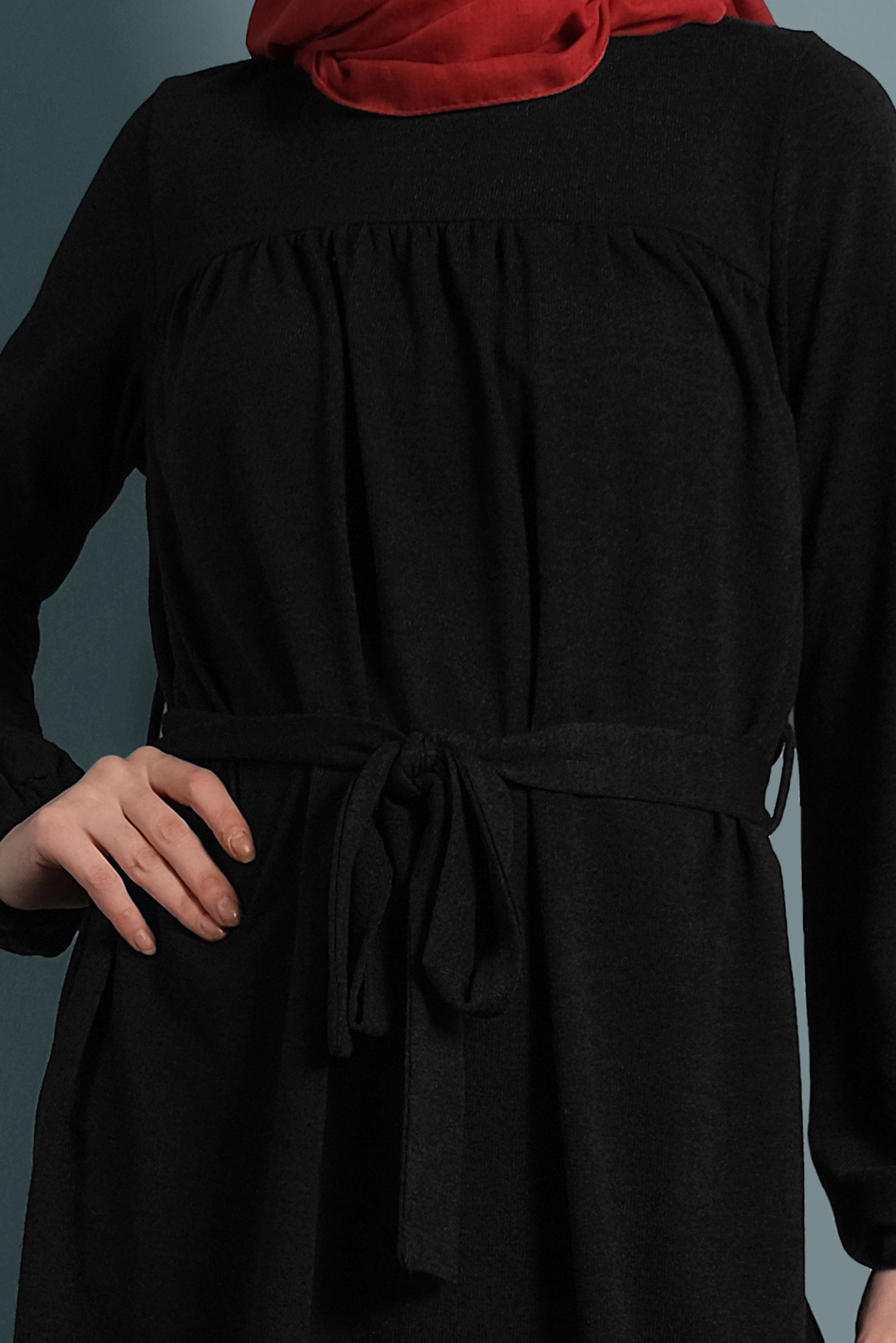 Tesettür giyim SİYAH KUŞAKLI BİSİKLET YAKA DÜZ TUNİK 40392