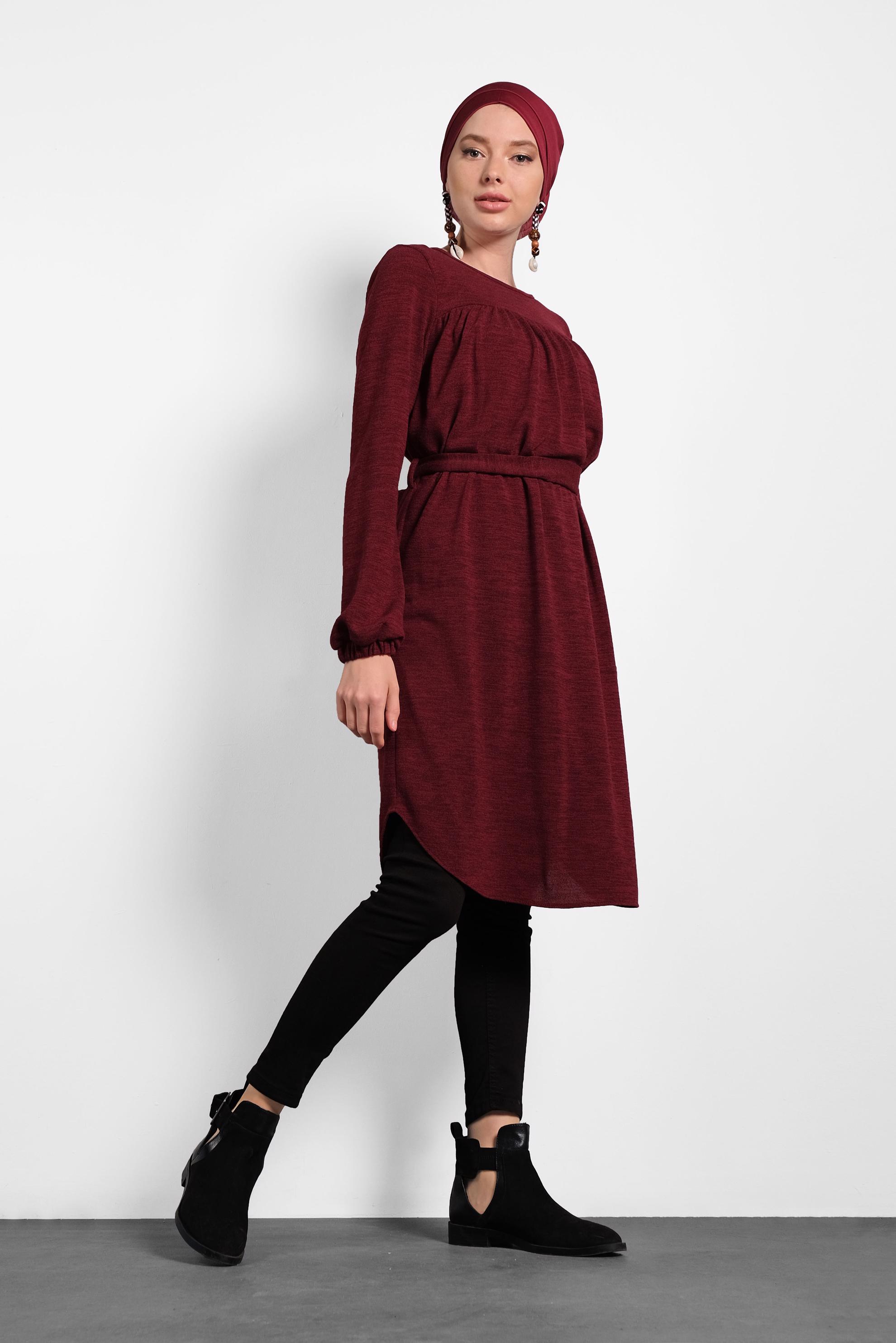 Tesettür giyim BORDO KUŞAKLI BİSİKLET YAKA DÜZ TUNİK 40392