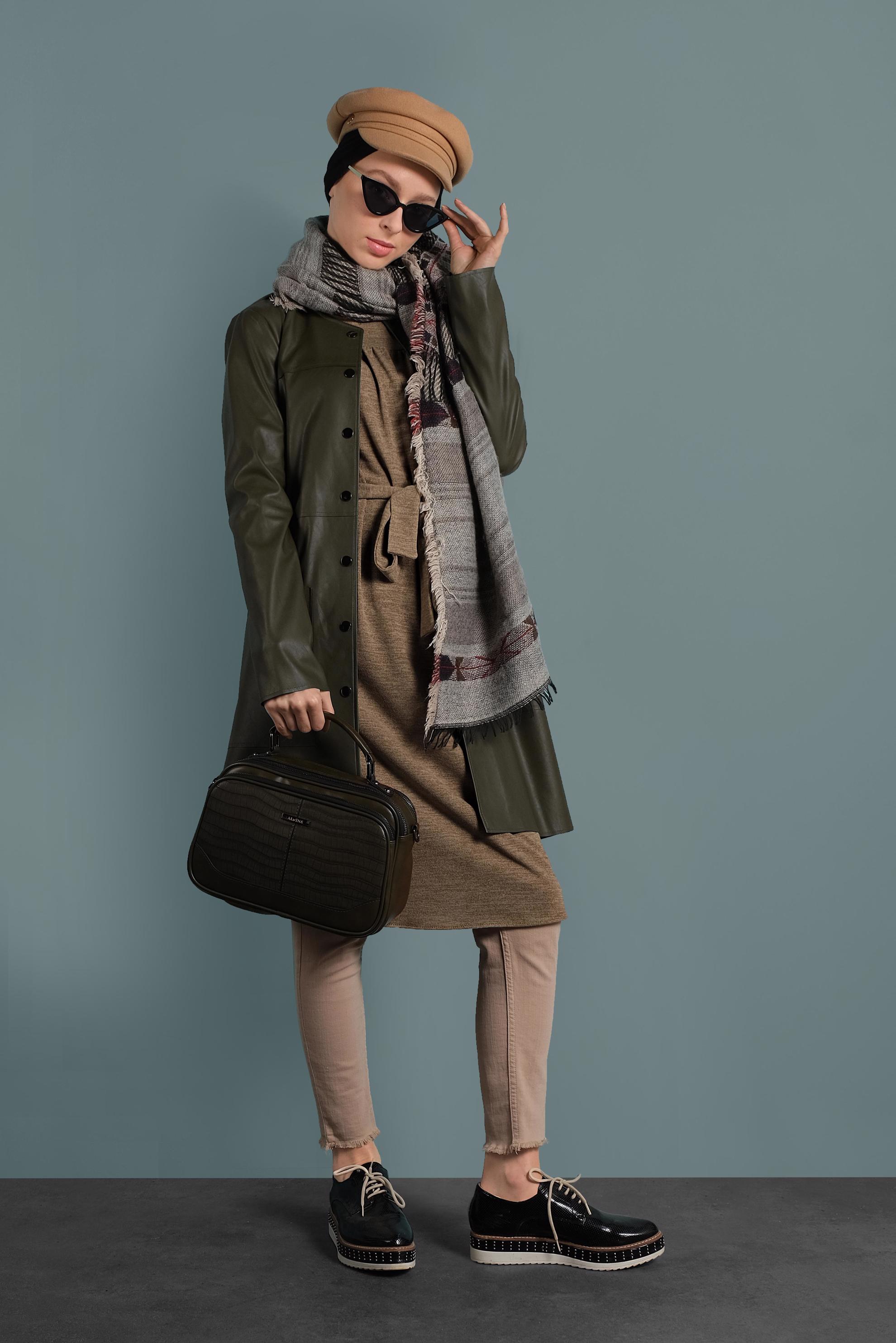 Tesettür giyim KAHVE KUŞAKLI BİSİKLET YAKA DÜZ TUNİK 40392