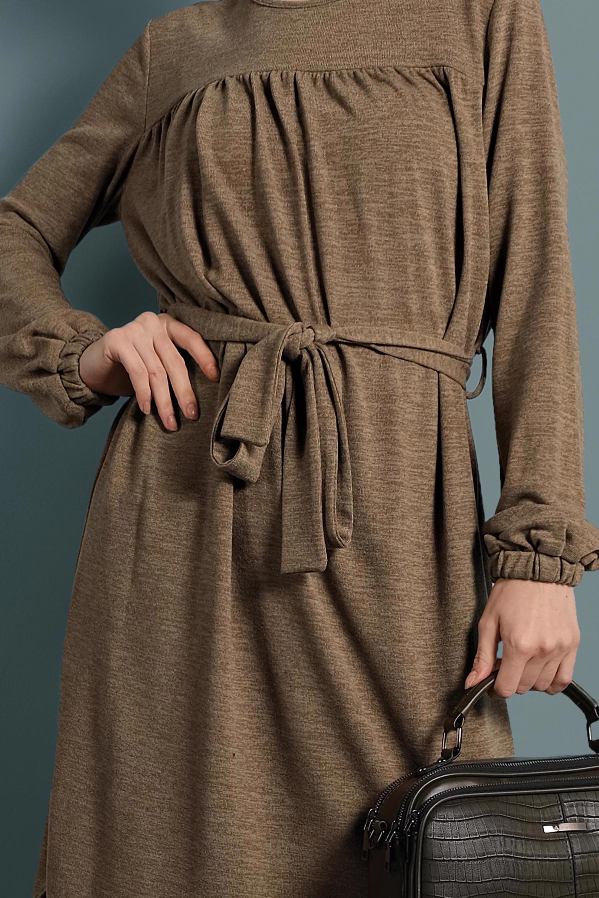 Tesettür giyim KAHVE KUŞAKLI BİSİKLET YAKA DÜZ TUNİK 40392