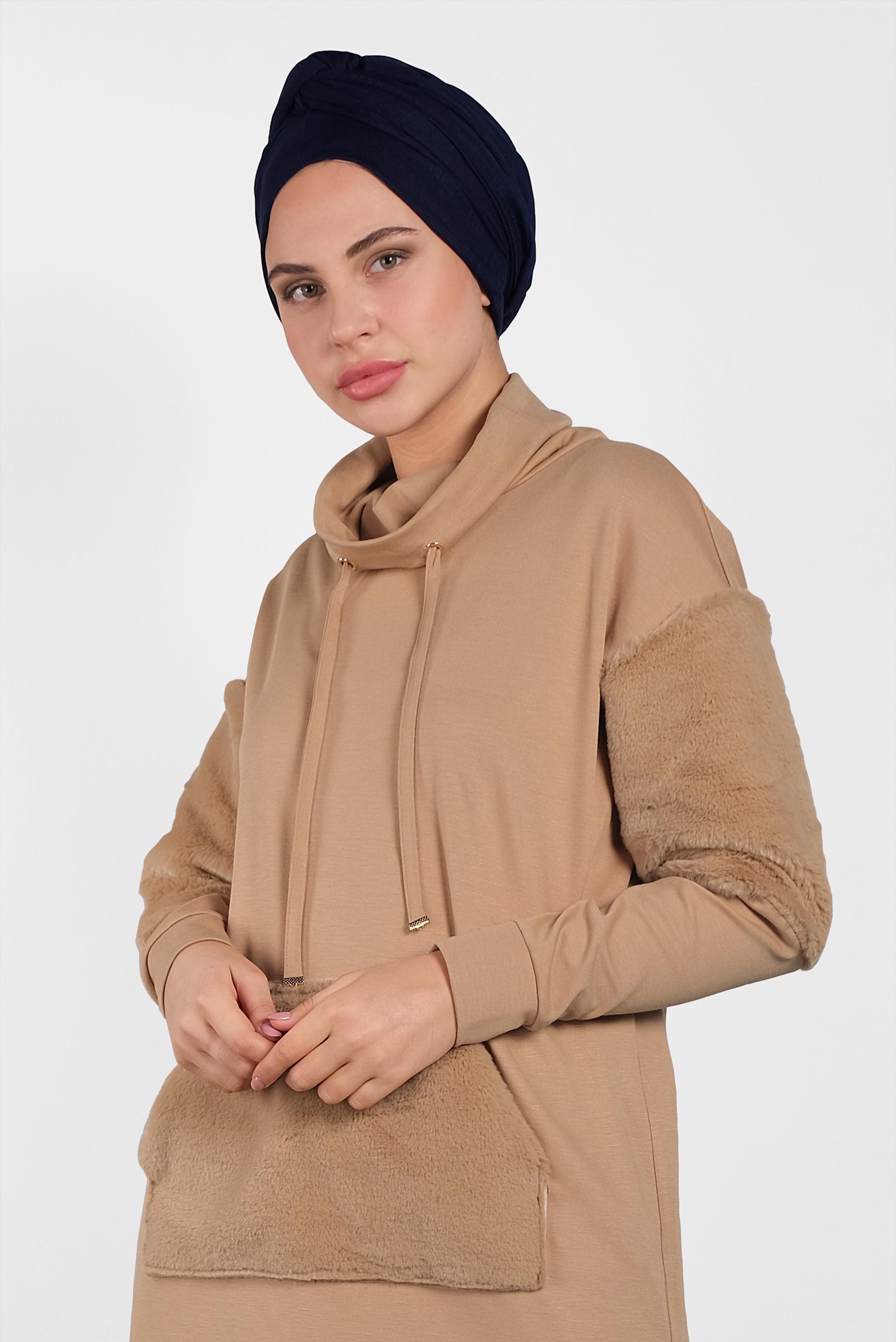 Tesettür giyim KAHVE PELUŞ DETAYLI ŞAL YAKA TUNİK 40407