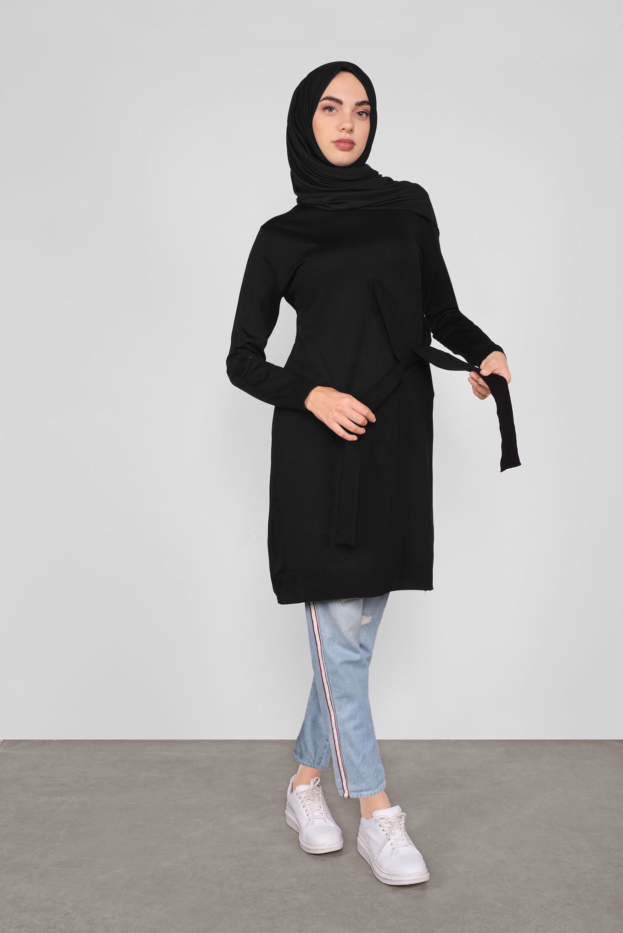 Tesettür giyim SİYAH BELDEN BAĞCIKLI TRİKO TUNİK 41000