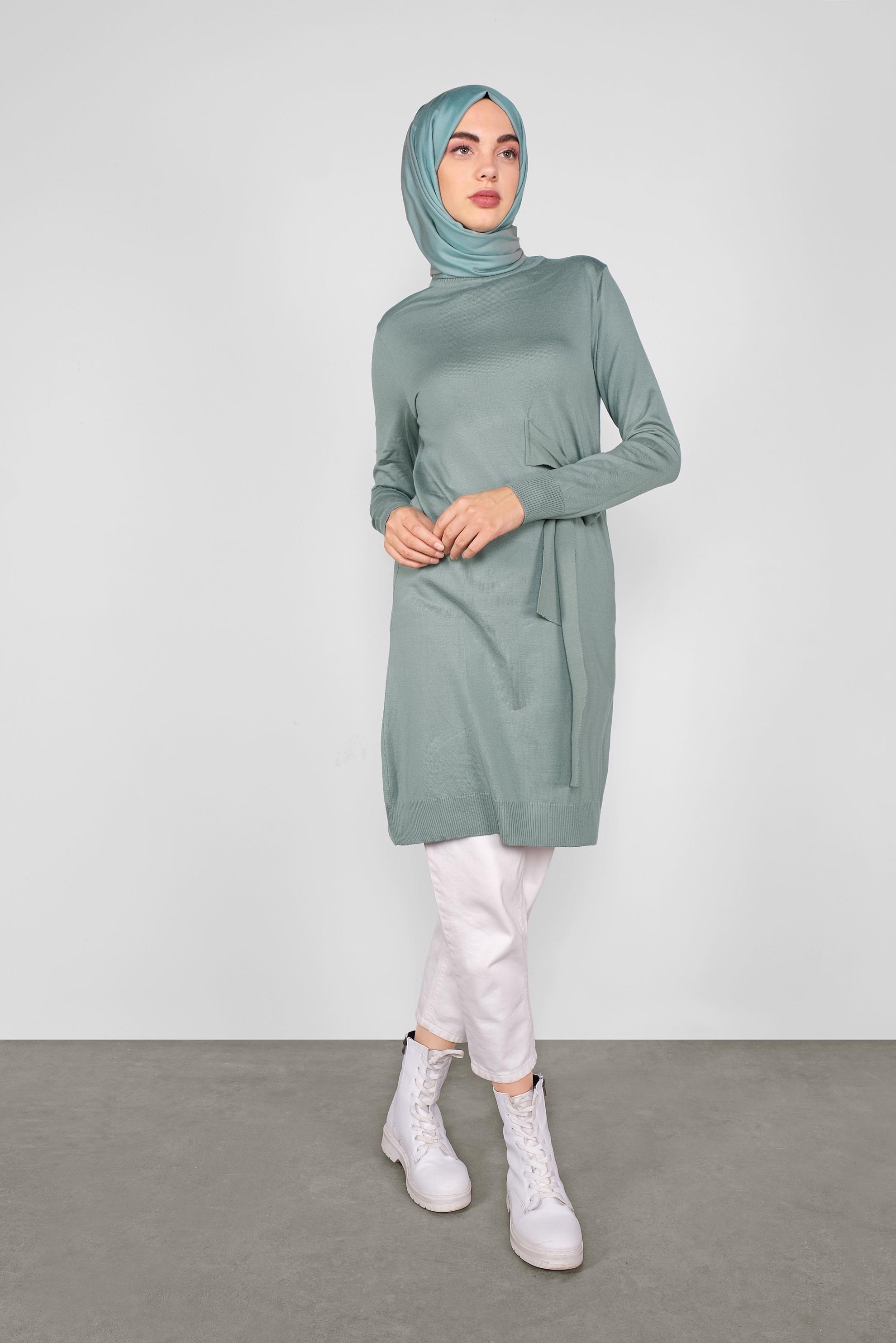 Tesettür giyim YEŞİL BELDEN BAĞCIKLI TRİKO TUNİK 41000