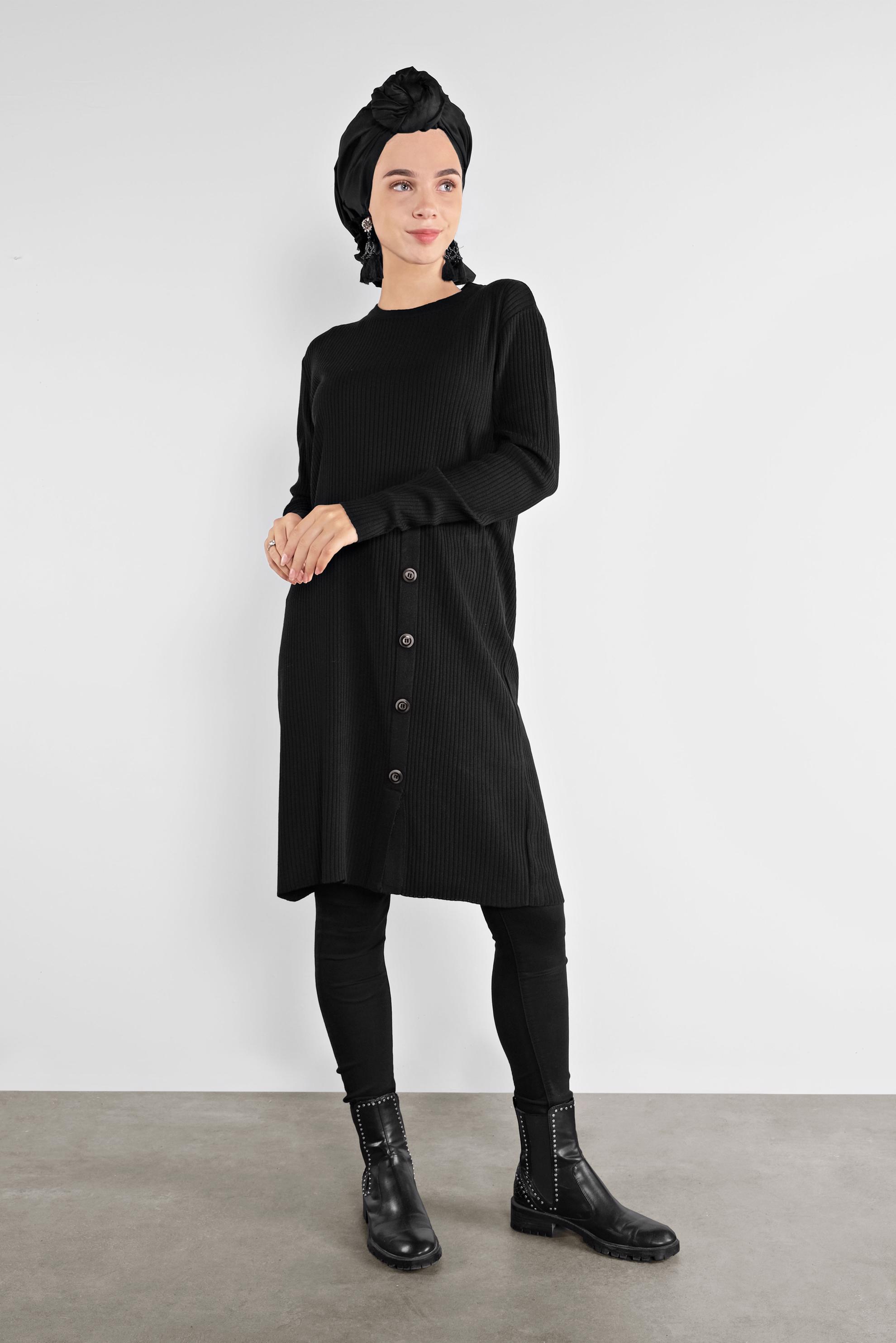 Tesettür giyim SİYAH DÜĞMELİ FİTİLLİ TRİKO TUNİK  41001