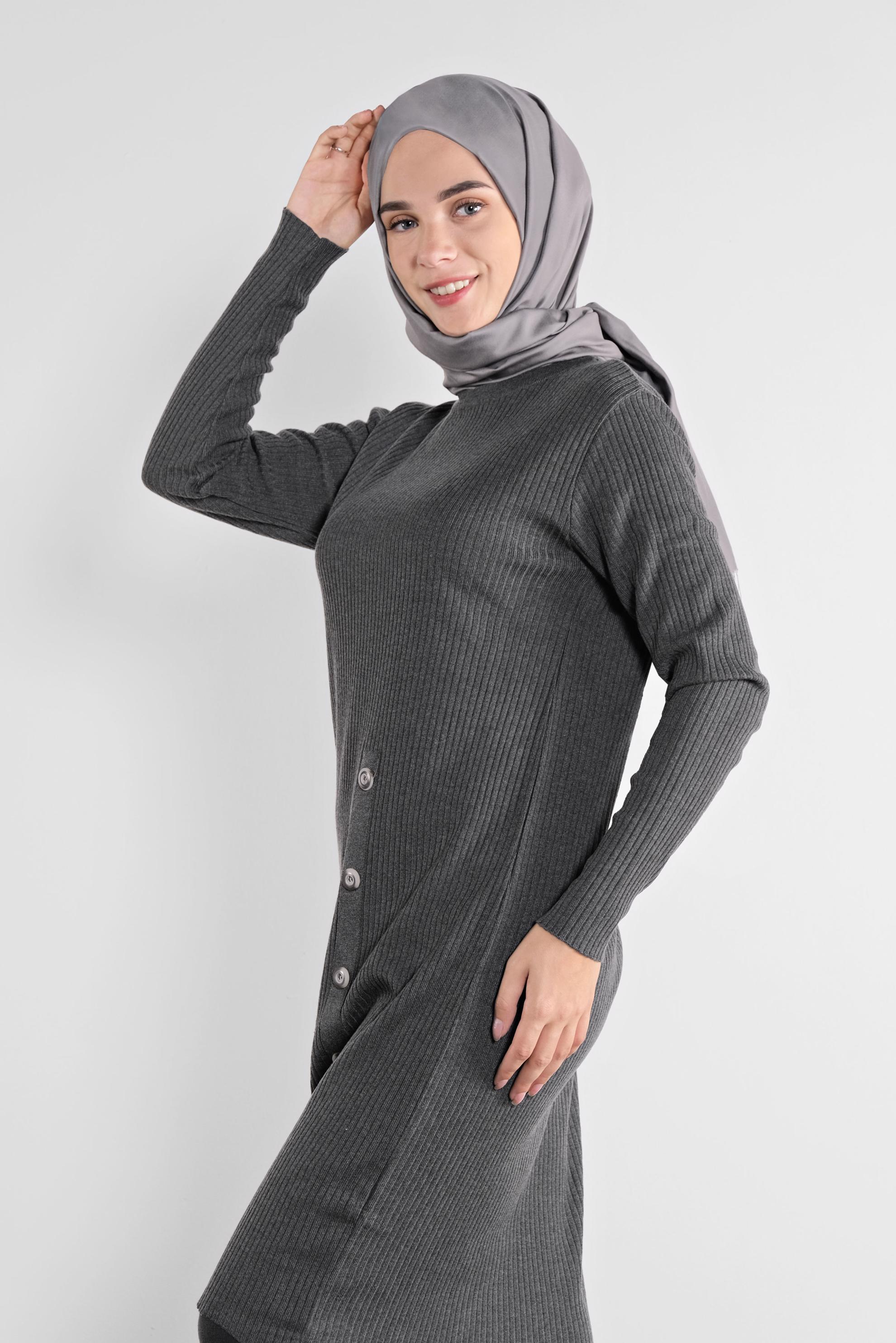 Tesettür giyim GRİ DÜĞMELİ FİTİLLİ TRİKO TUNİK  41001