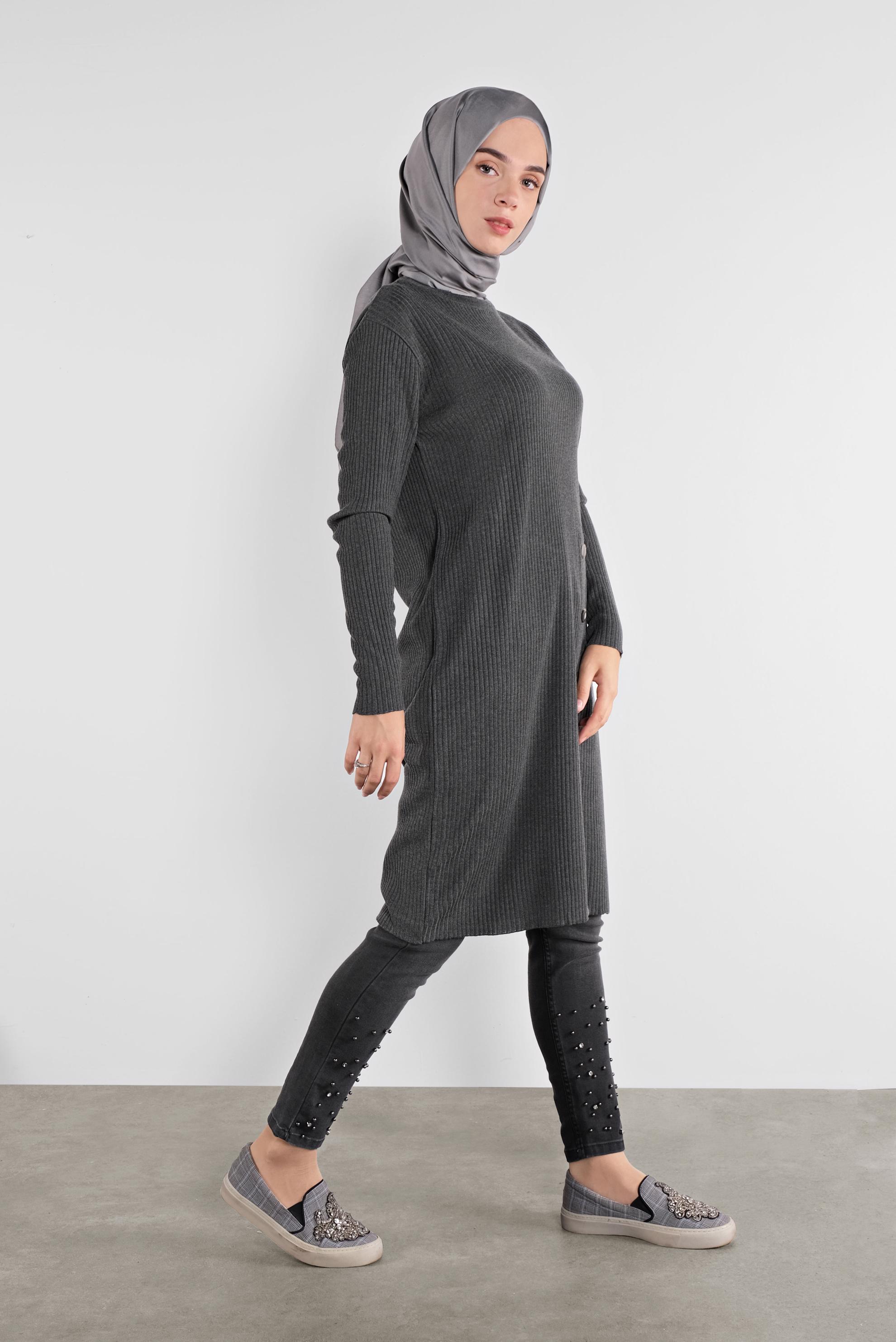 Tesettür giyim GRİ DÜĞMELİ FİTİLLİ TRİKO TUNİK  41001