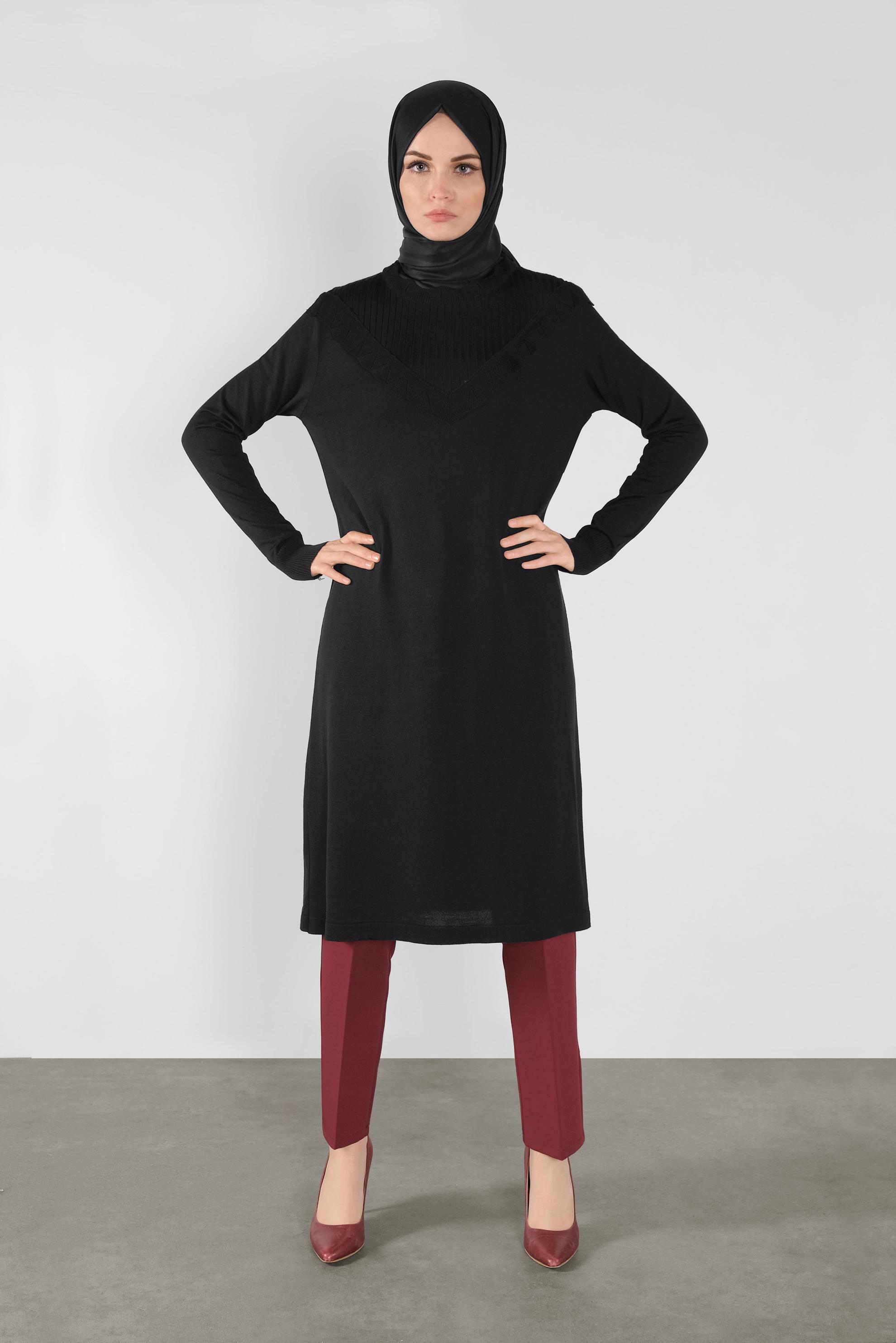 Tesettür giyim SİYAH ROBA FİTİLLİ TRİKO TUNİK 41004 