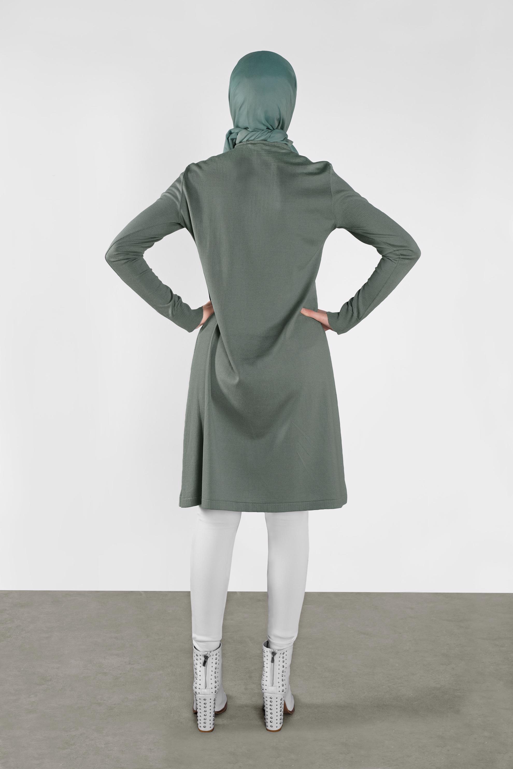 Tesettür giyim YEŞİL ROBA FİTİLLİ TRİKO TUNİK 41004 