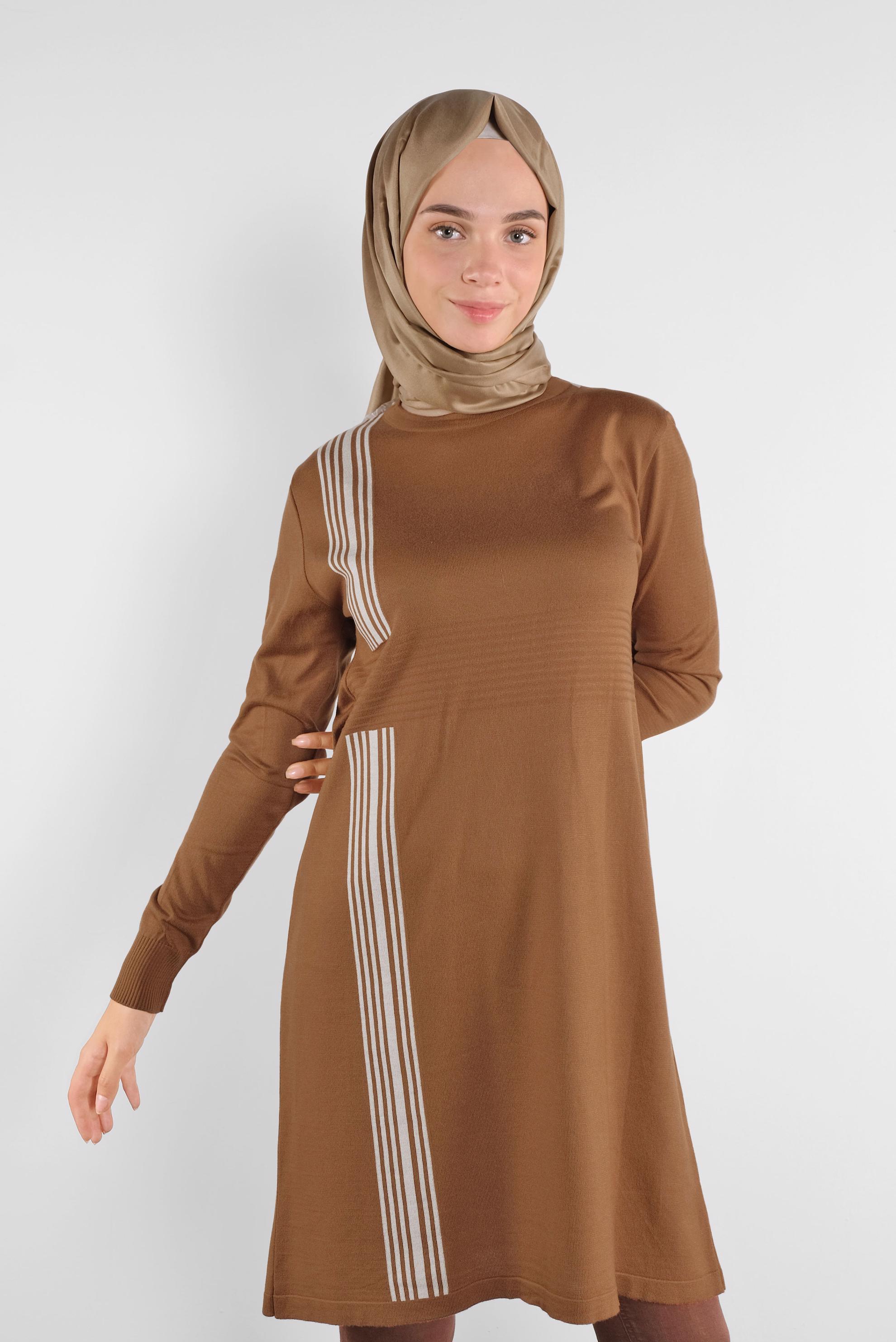 Tesettür giyim TABA ŞERİT DETAYLI TRİKO TUNİK 41007 