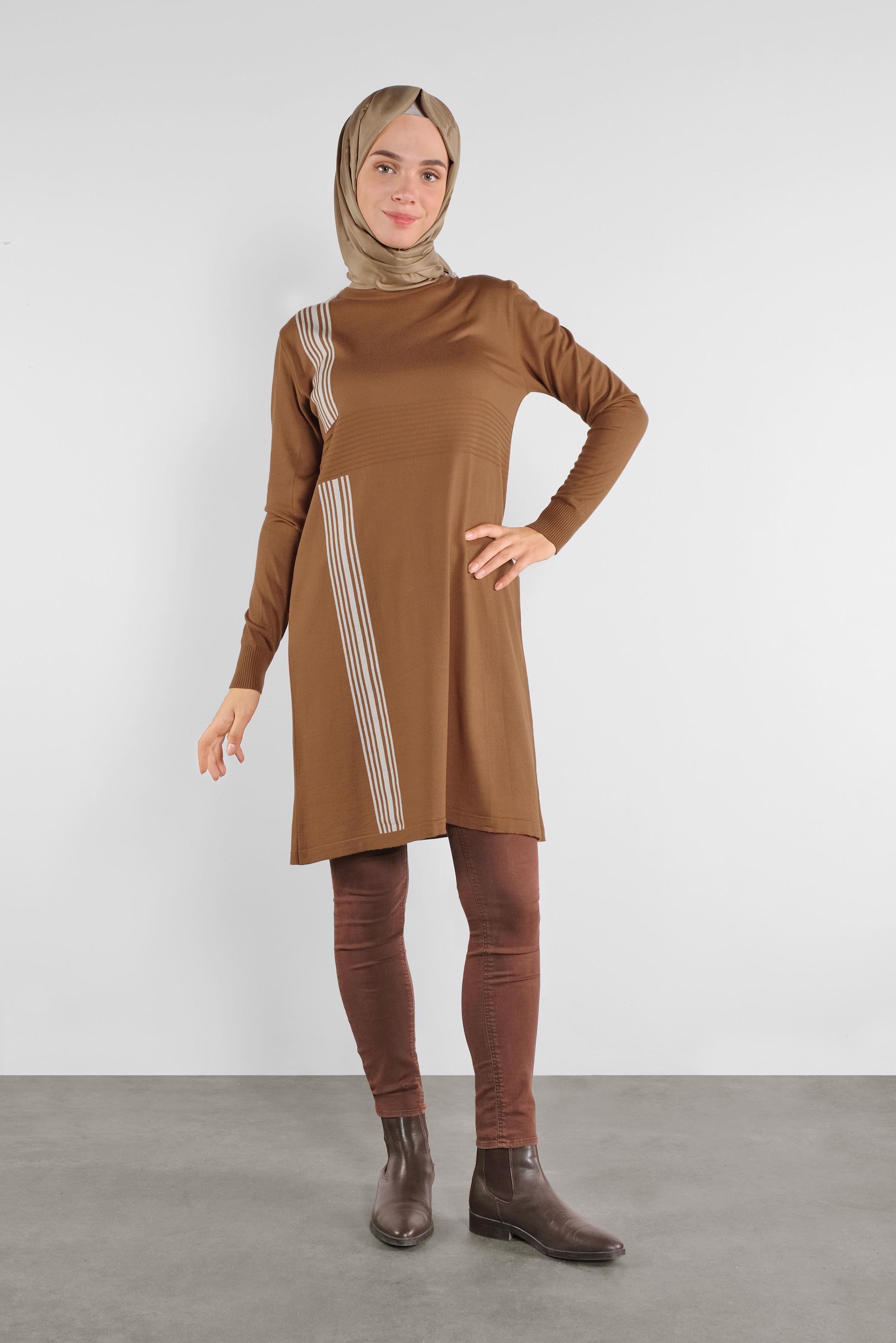 Tesettür giyim TABA ŞERİT DETAYLI TRİKO TUNİK 41007 