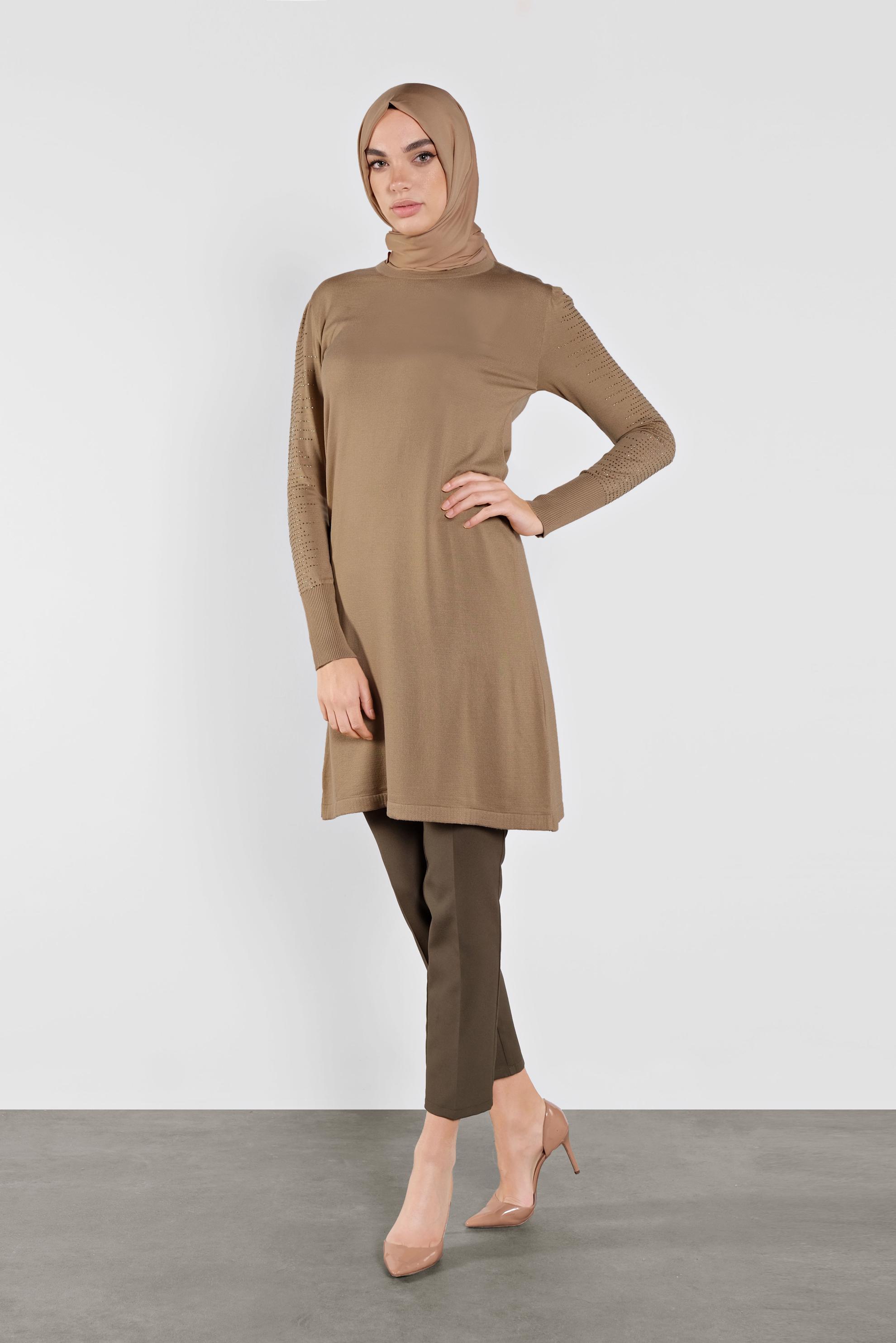 Tesettür giyim KAHVE KOLLARI TAŞ BASKILI TRİKO TUNİK 41009 