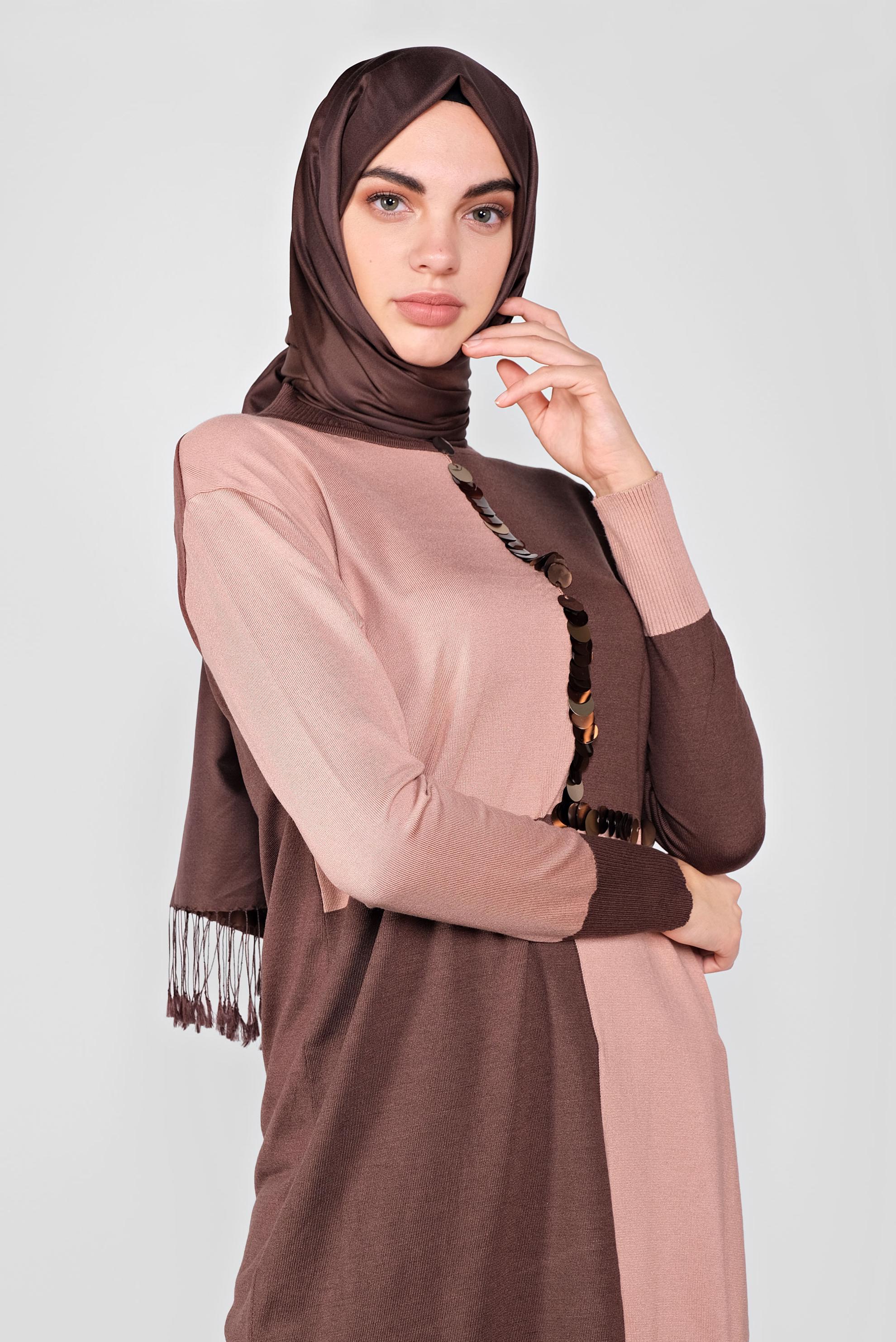 Tesettür giyim KAHVE PUL DETAYLI İKİ RENKLİ TRİKO TUNİK 41012