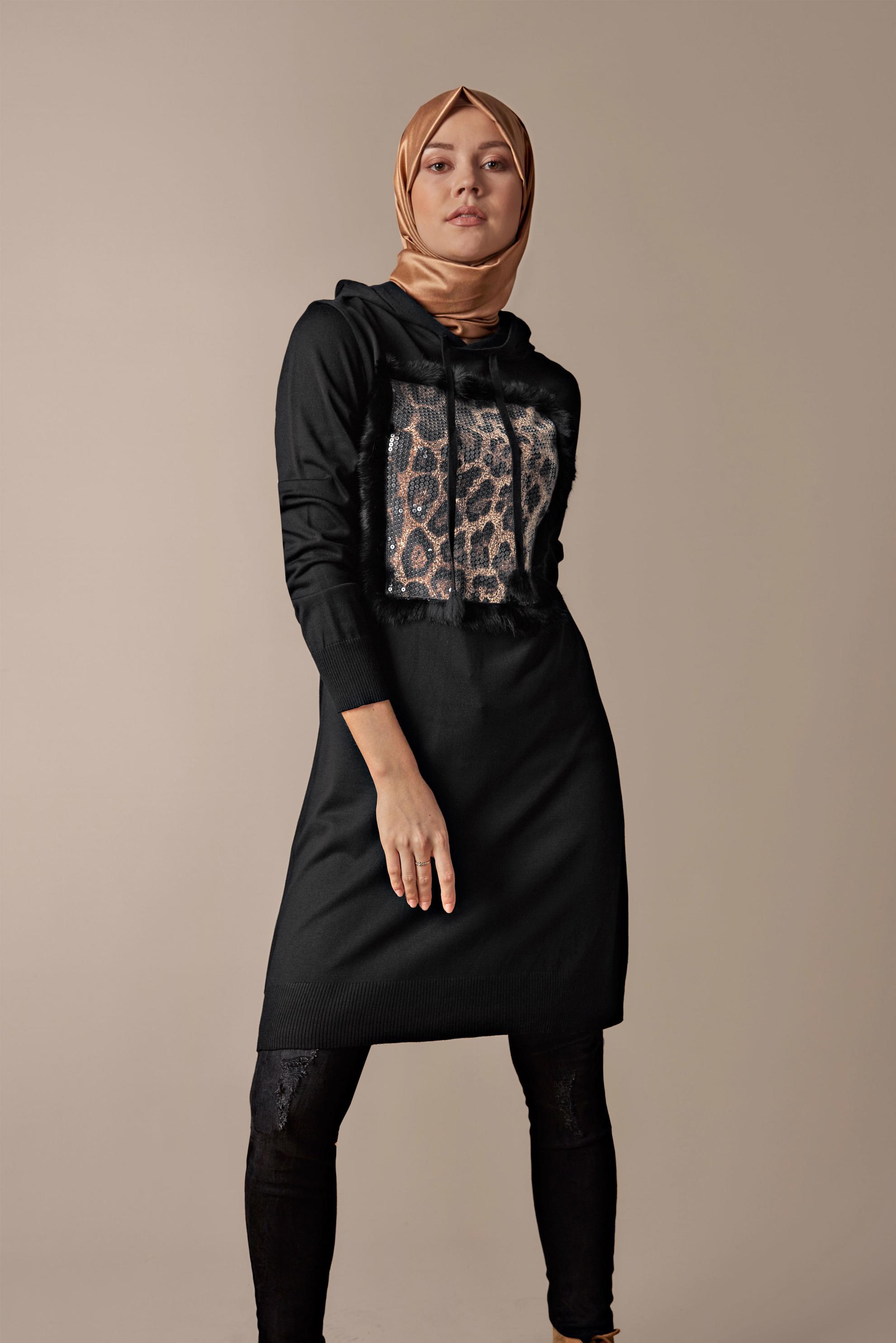 Tesettür giyim SİYAH KAPÜŞONLU TRİKO TUNİK 41014