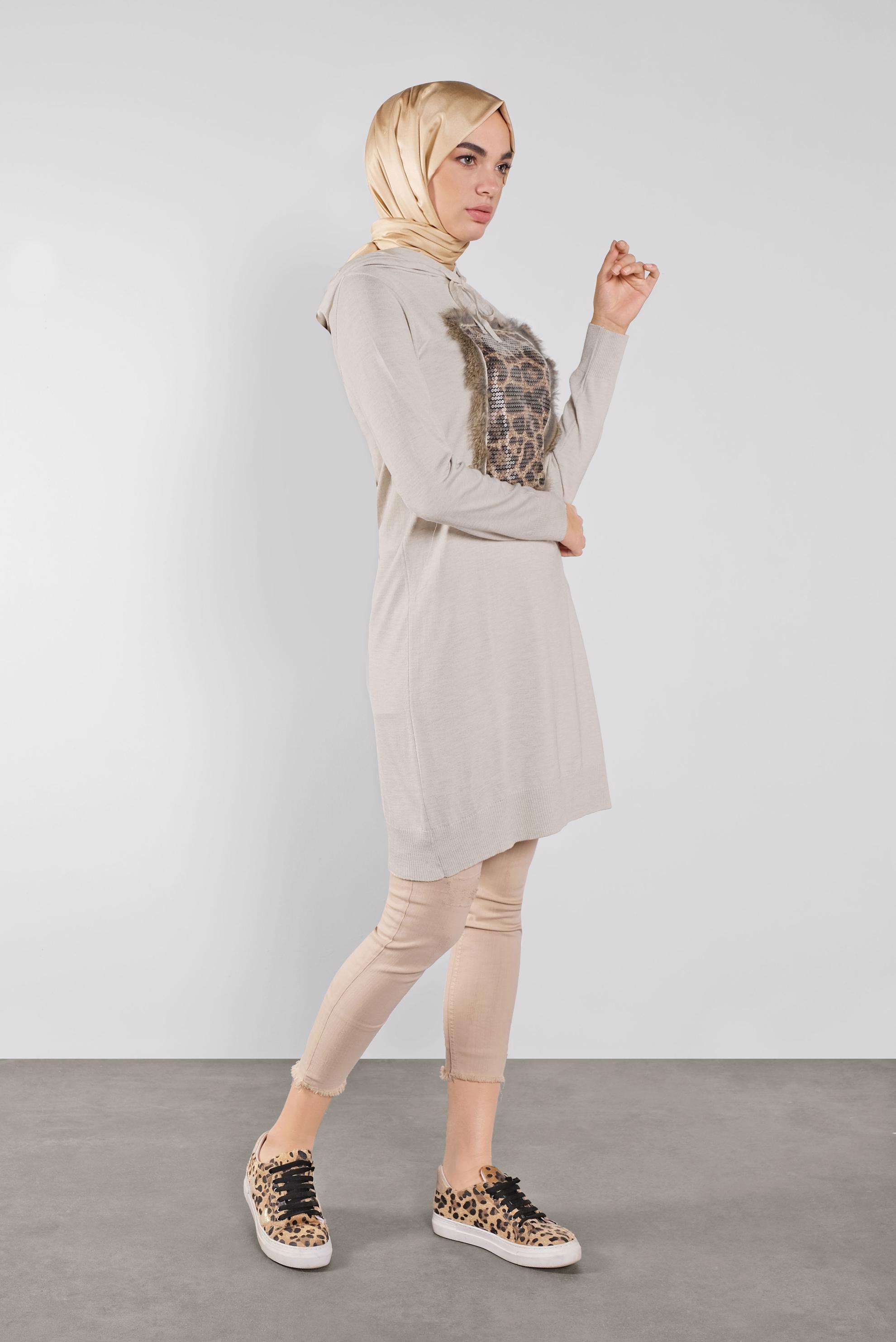 Tesettür giyim BEJ KAPÜŞONLU TRİKO TUNİK 41014