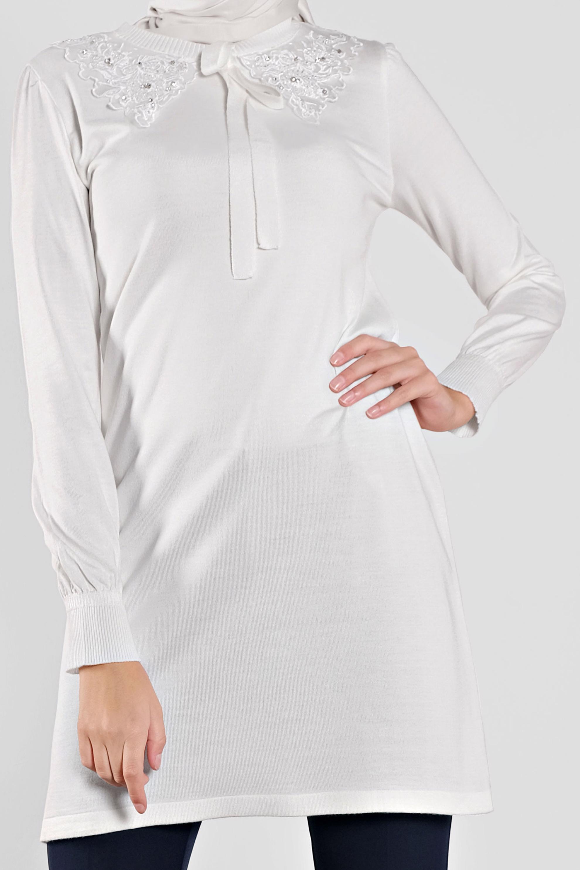 Tesettür giyim BEYAZ YAKASI BAĞLI TRİKO TUNİK 41015 