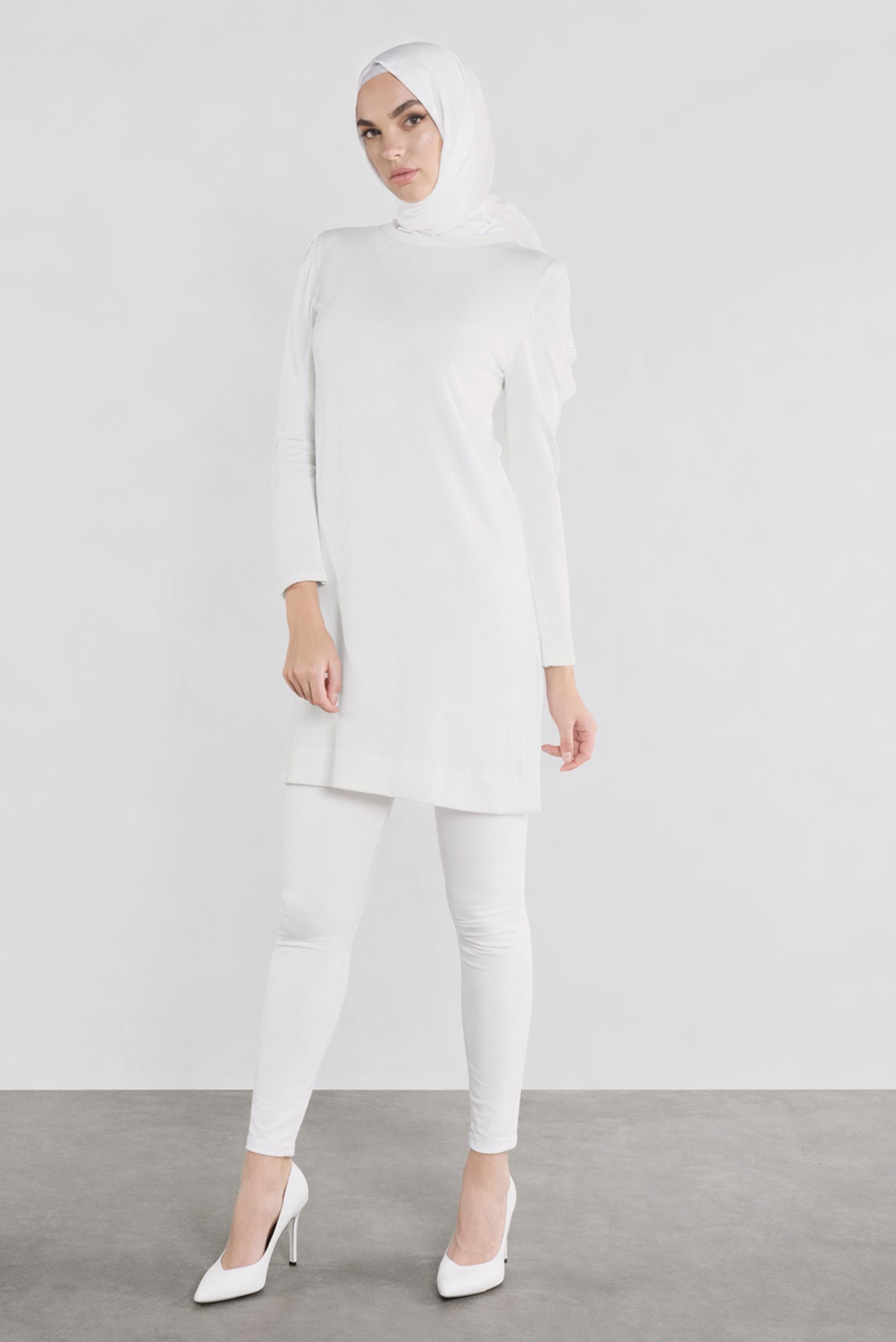 Tesettür giyim BEYAZ TRİKO TUNİK 41018