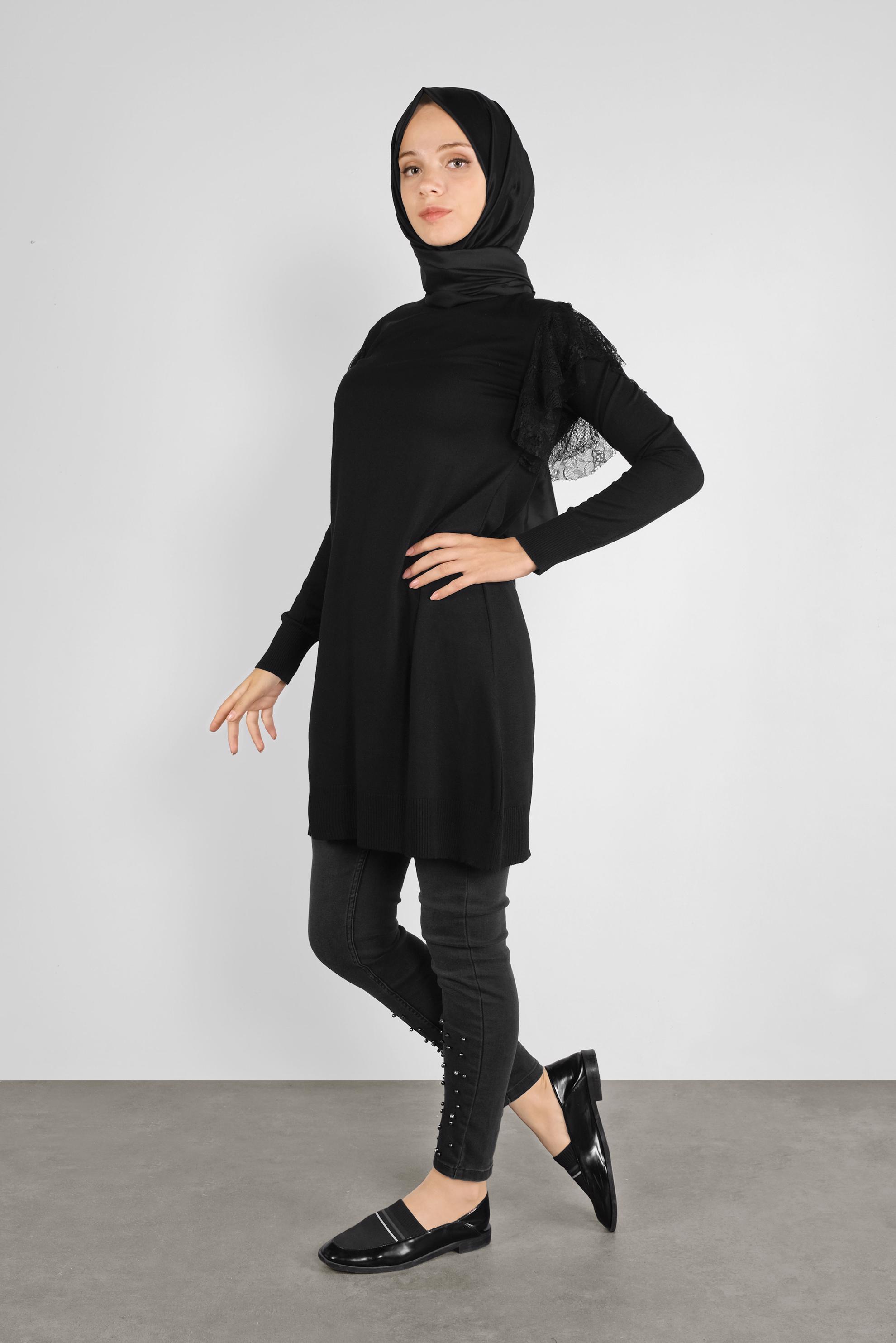 Tesettür giyim SİYAH DANTEL DETAYLI TRİKO TUNİK 41019