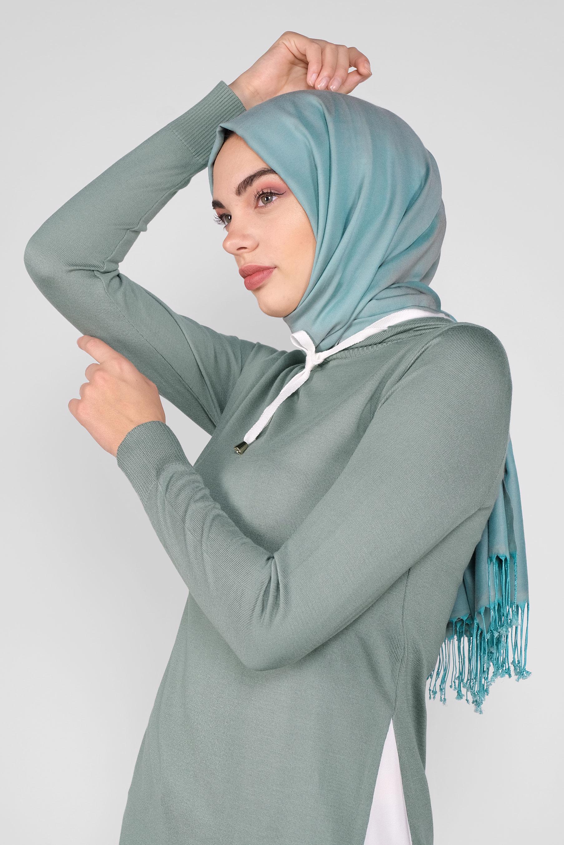 Tesettür giyim YEŞİL GÖMLEK PARÇALI KAPÜŞONLU TRİKO TUNİK 41060