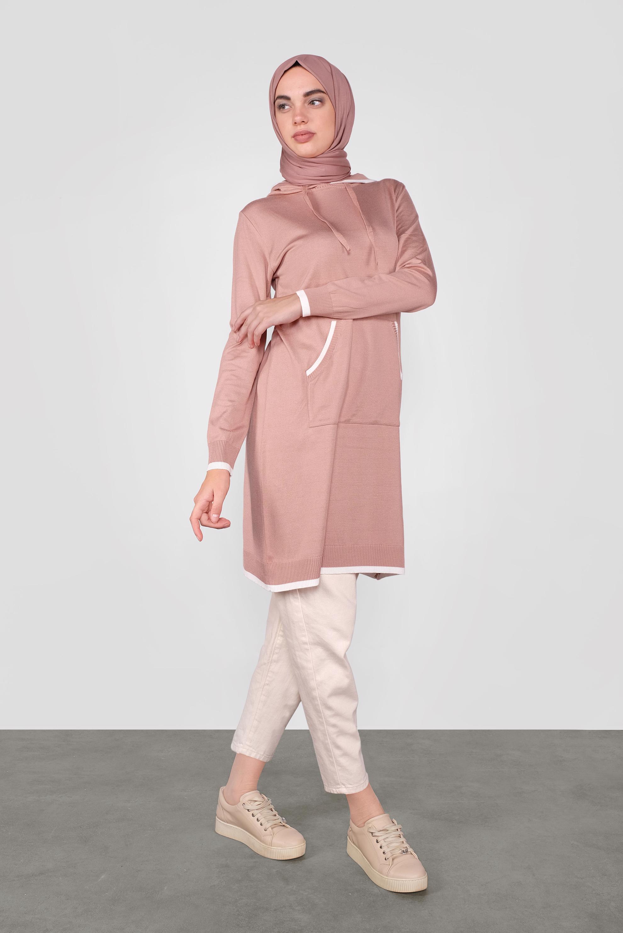 Tesettür giyim PUDRA CEPLİ KAPÜŞONLU TRİKO TUNİK 41061 
