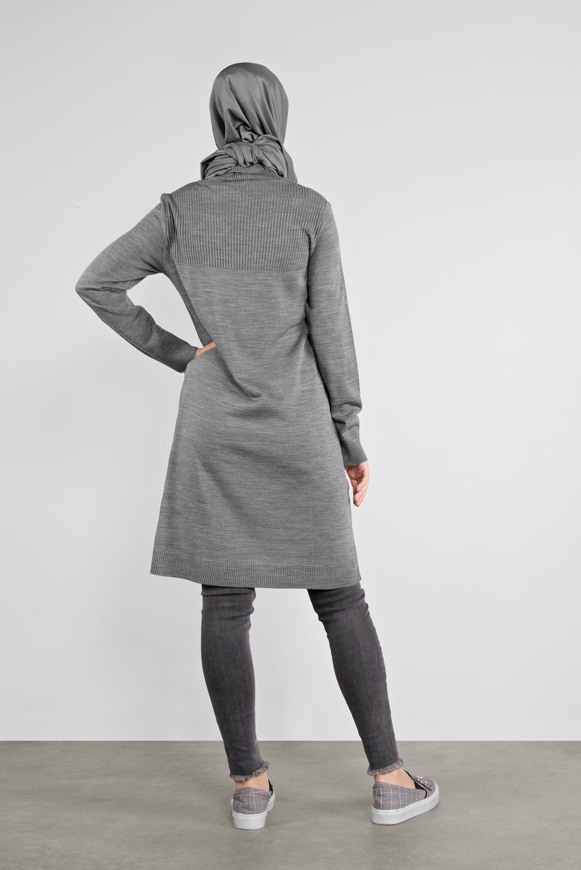 Tesettür giyim GRİ BALIKÇI YAKA TRİKO TUNİK 41066 