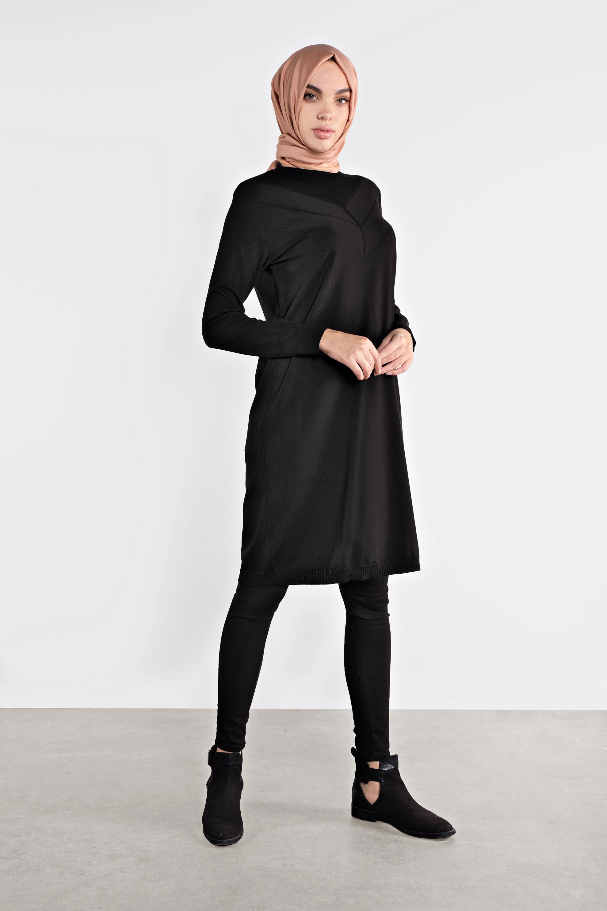Tesettür giyim SİYAH TRİKO TUNİK 41068