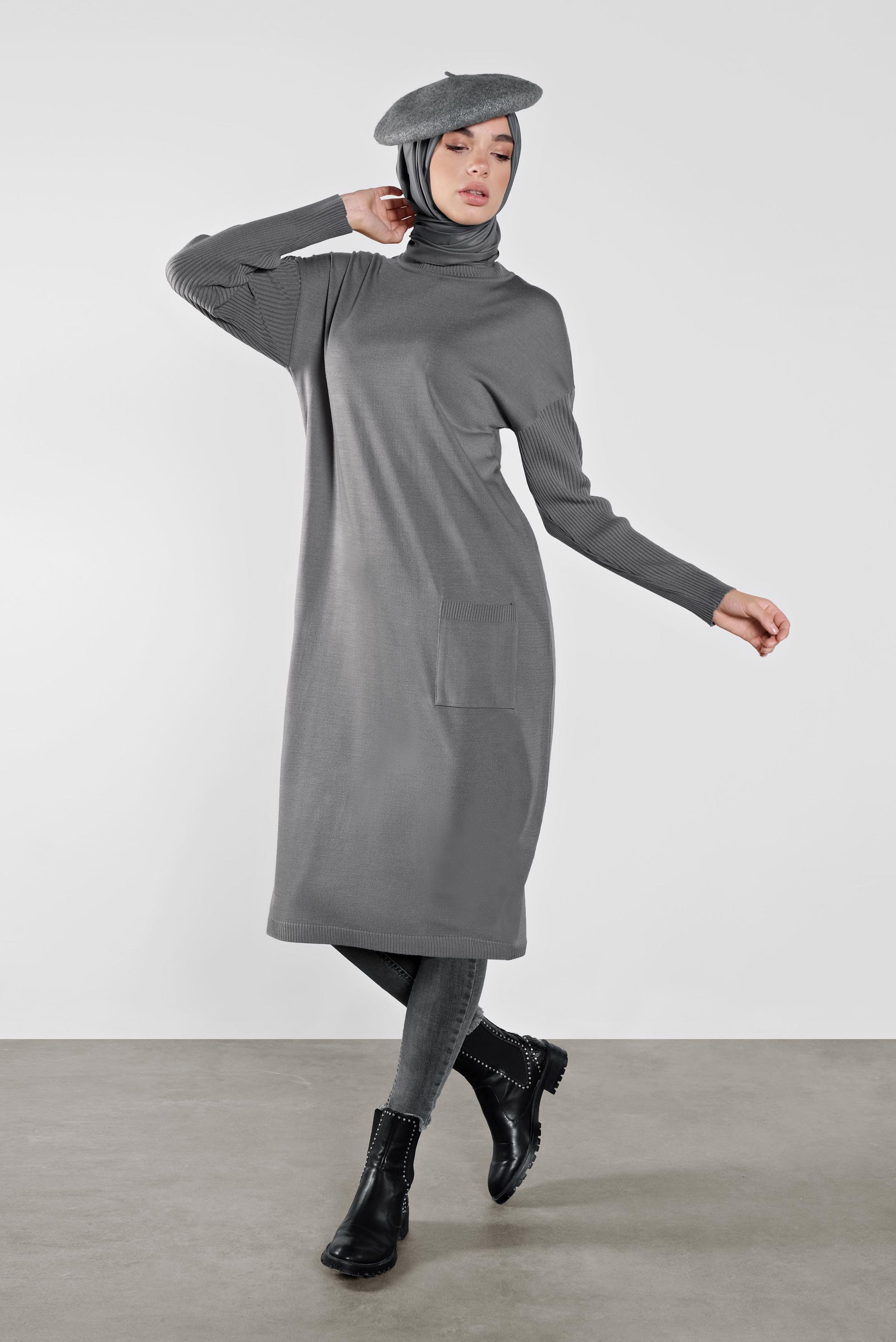 Tesettür giyim GRİ CEP DETAYLI TRİKO TUNİK 41069 