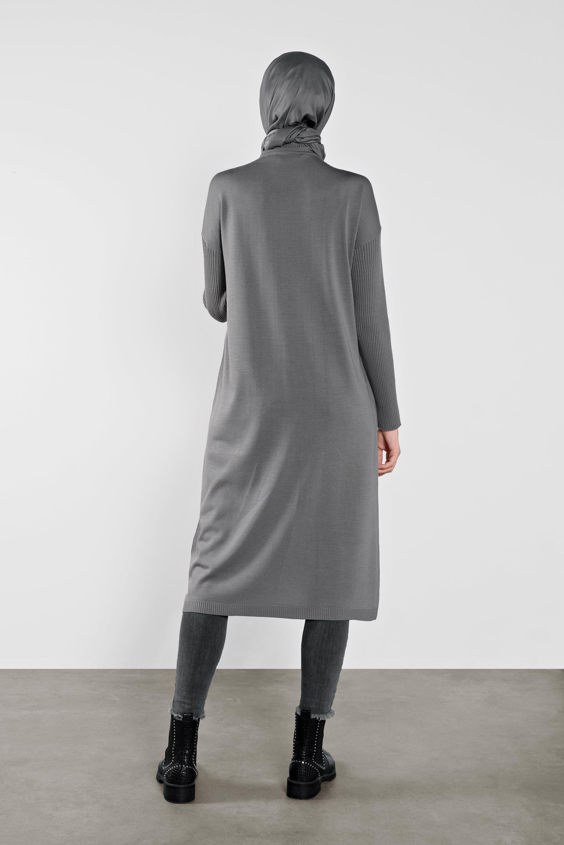 Tesettür giyim GRİ CEP DETAYLI TRİKO TUNİK 41069 