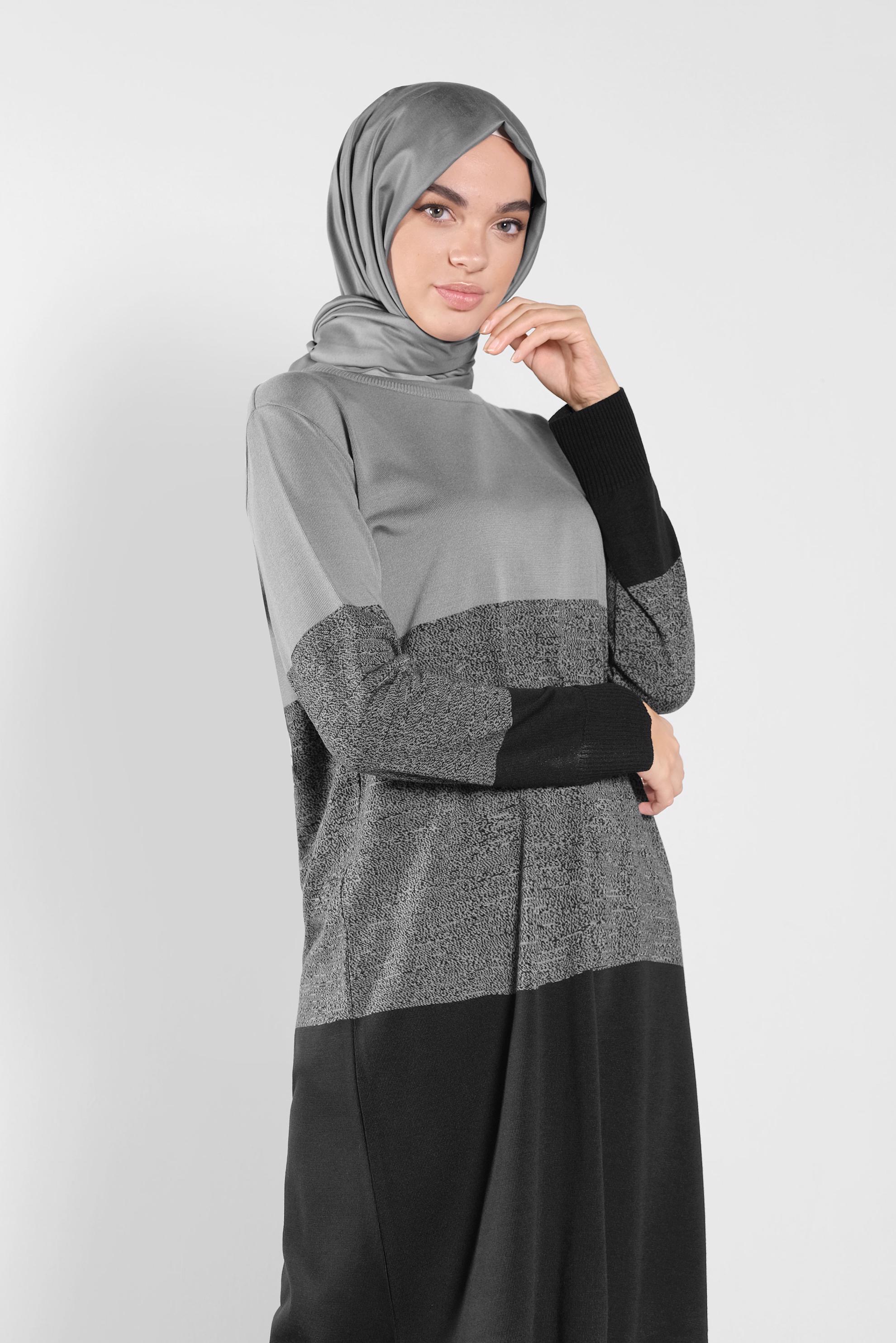 Tesettür giyim GRİ RENK GEÇİŞLİ İNCE TRİKO TUNİK 41075 