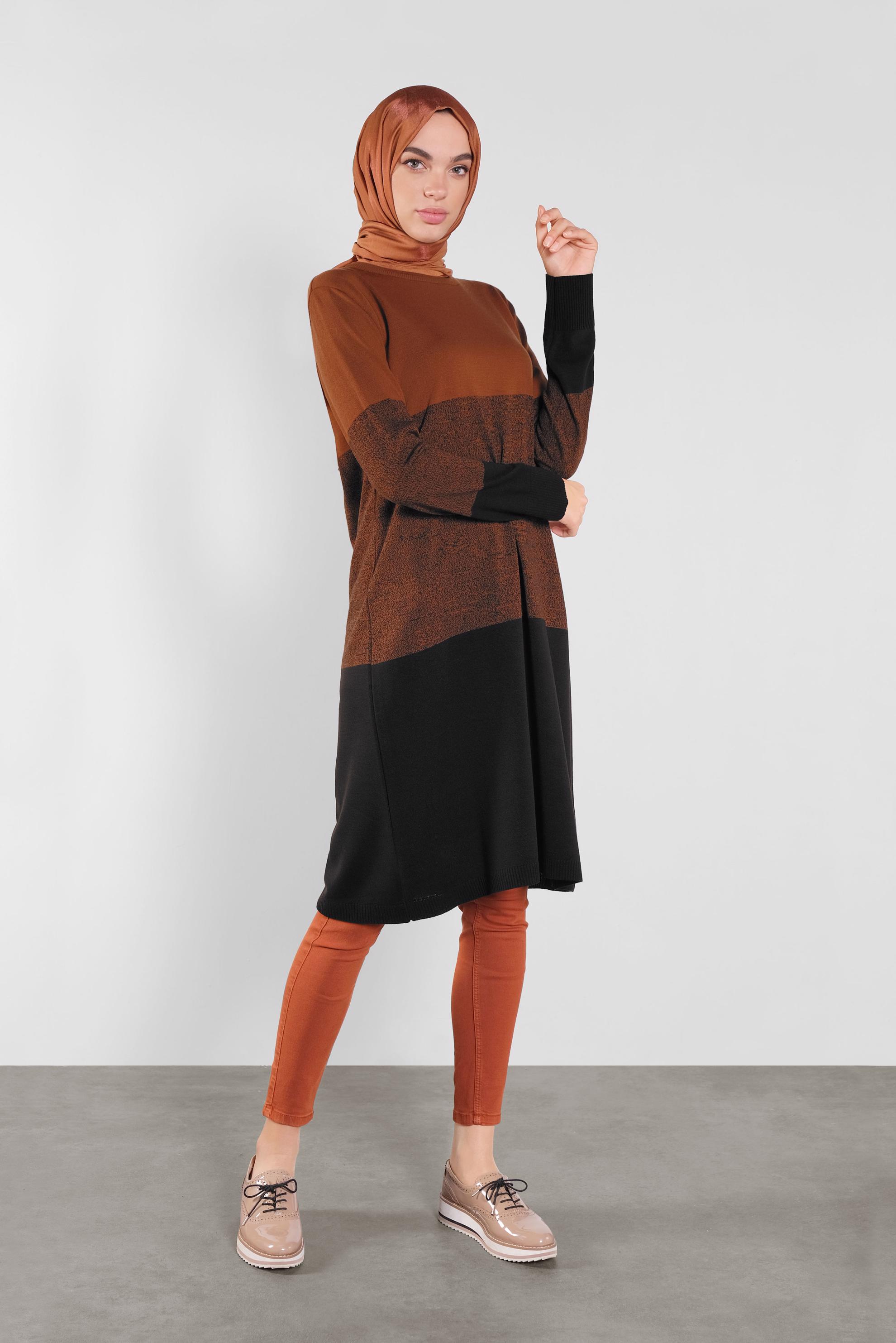 Tesettür giyim BORDO RENK GEÇİŞLİ İNCE TRİKO TUNİK 41075 