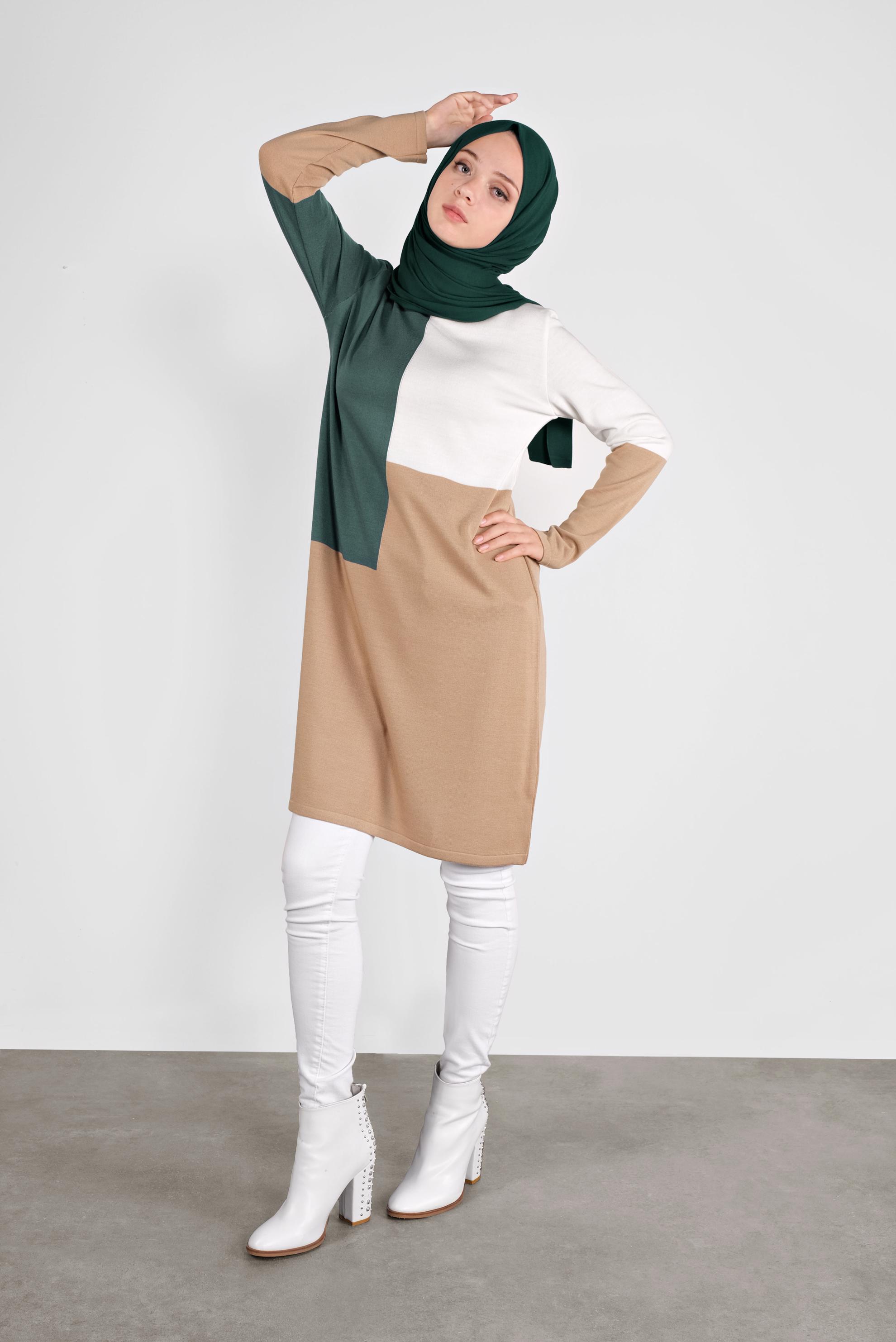Vêtements hijab BLEU TUNIQUE EN TRICOT À COL ROND 41076