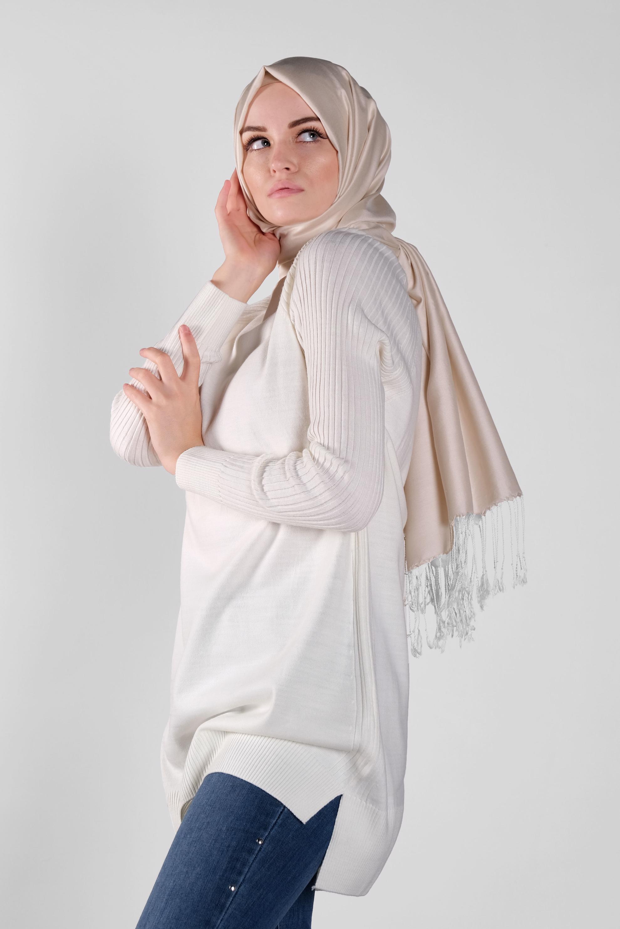 Tesettür giyim BEYAZ BASİC TRİKO TUNİK 41080 