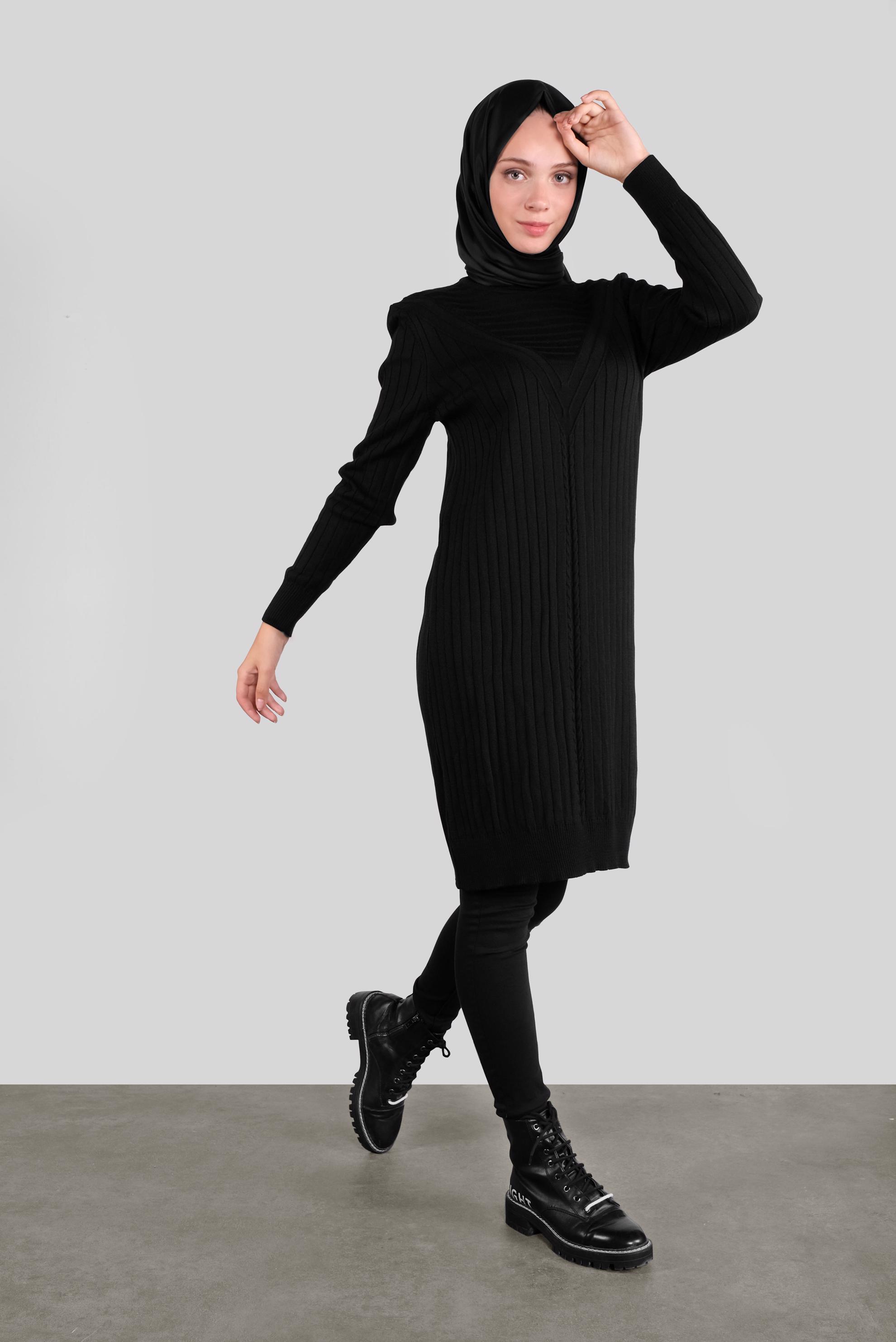 Tesettür giyim SİYAH ÖRGÜ DESENLİ TRİKO TUNİK 41084