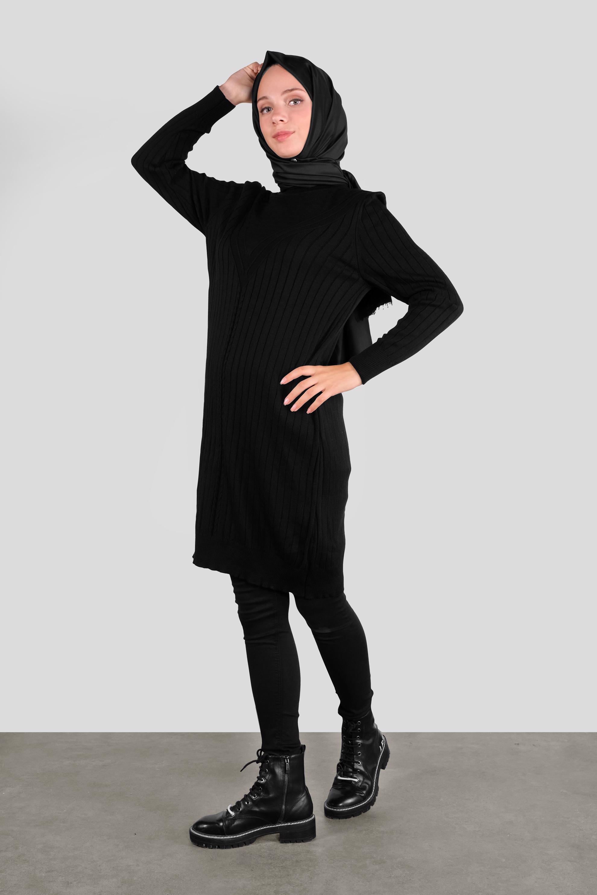 Tesettür giyim SİYAH ÖRGÜ DESENLİ TRİKO TUNİK 41084