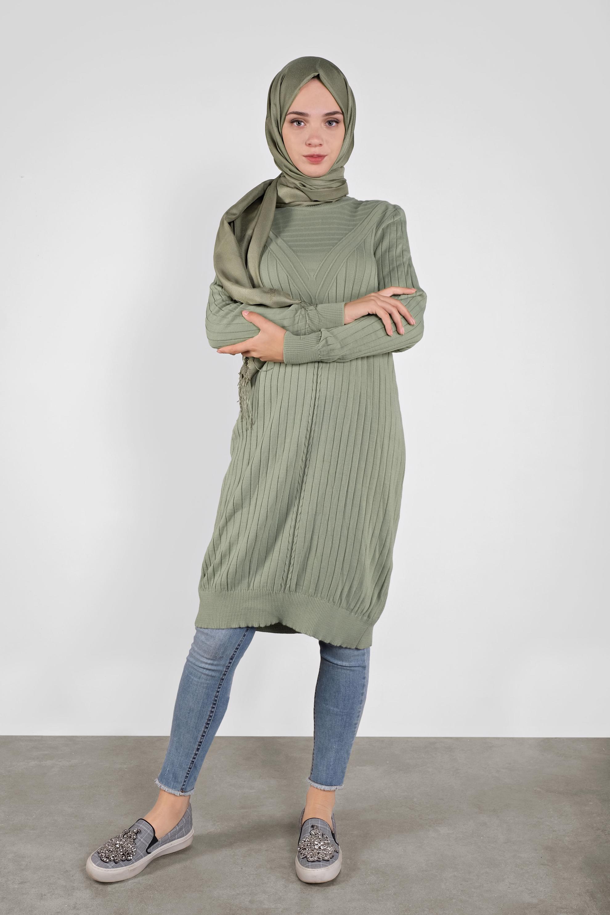 Tesettür giyim YEŞİL ÖRGÜ DESENLİ TRİKO TUNİK 41084