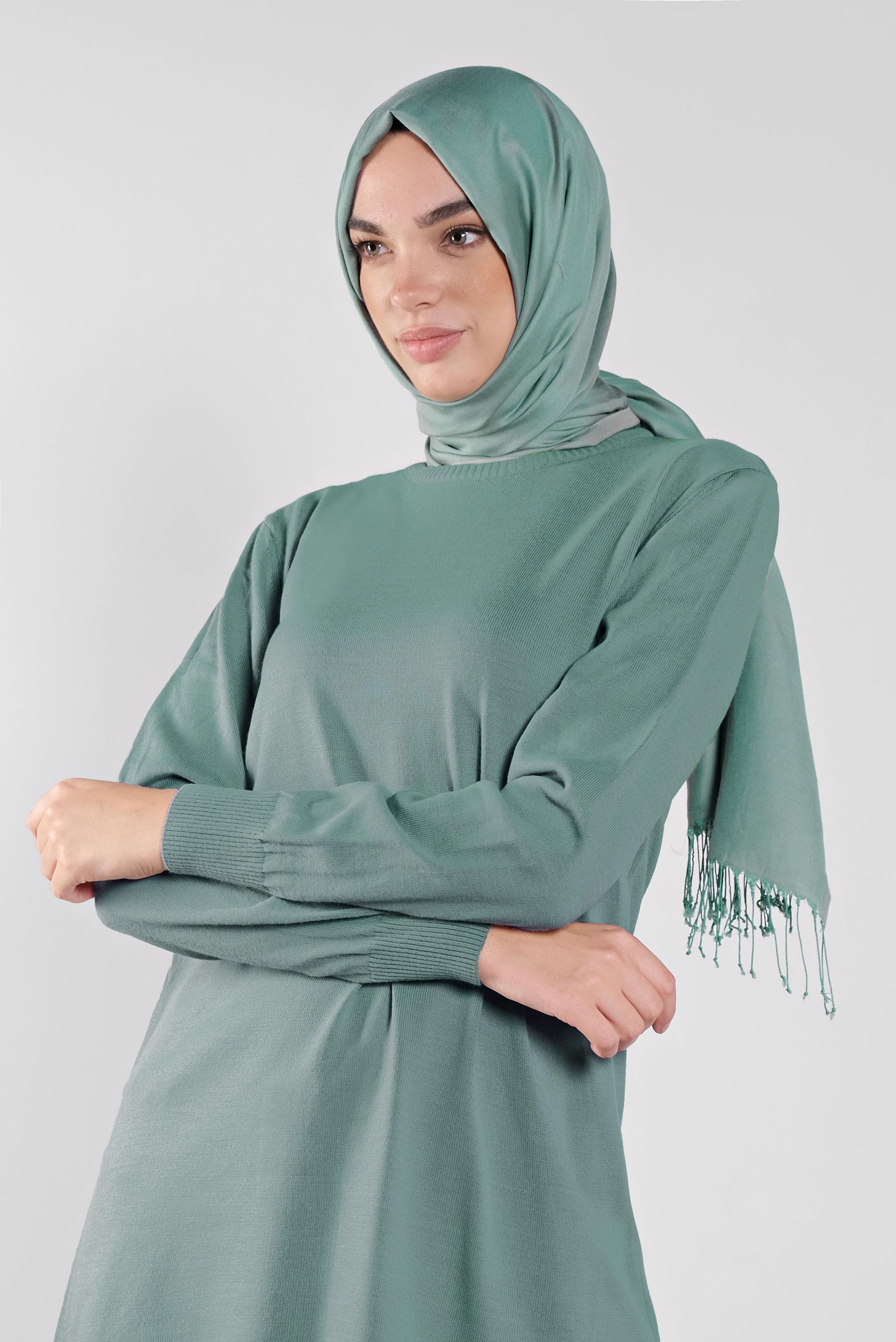 Tesettür giyim MAVİ ASİMETRİK KESİM TRİKO TUNİK 41085 