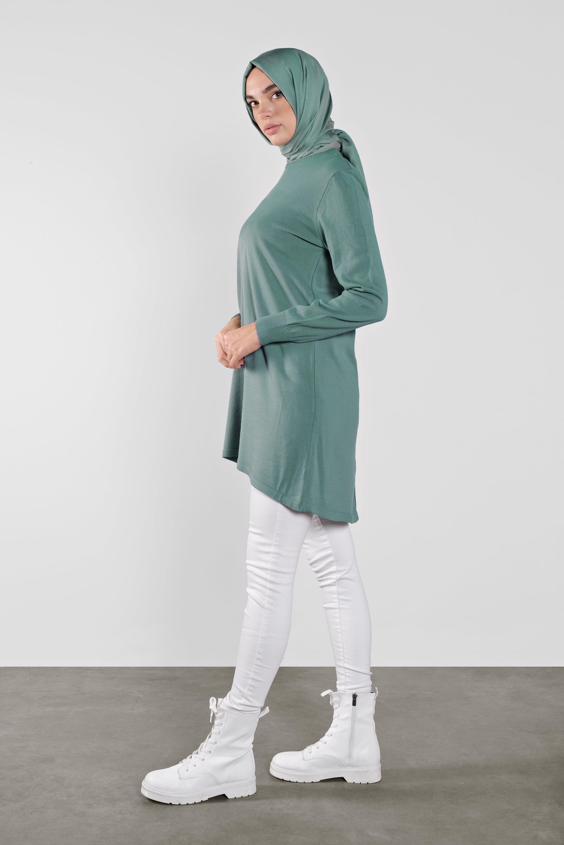 Tesettür giyim MAVİ ASİMETRİK KESİM TRİKO TUNİK 41085 